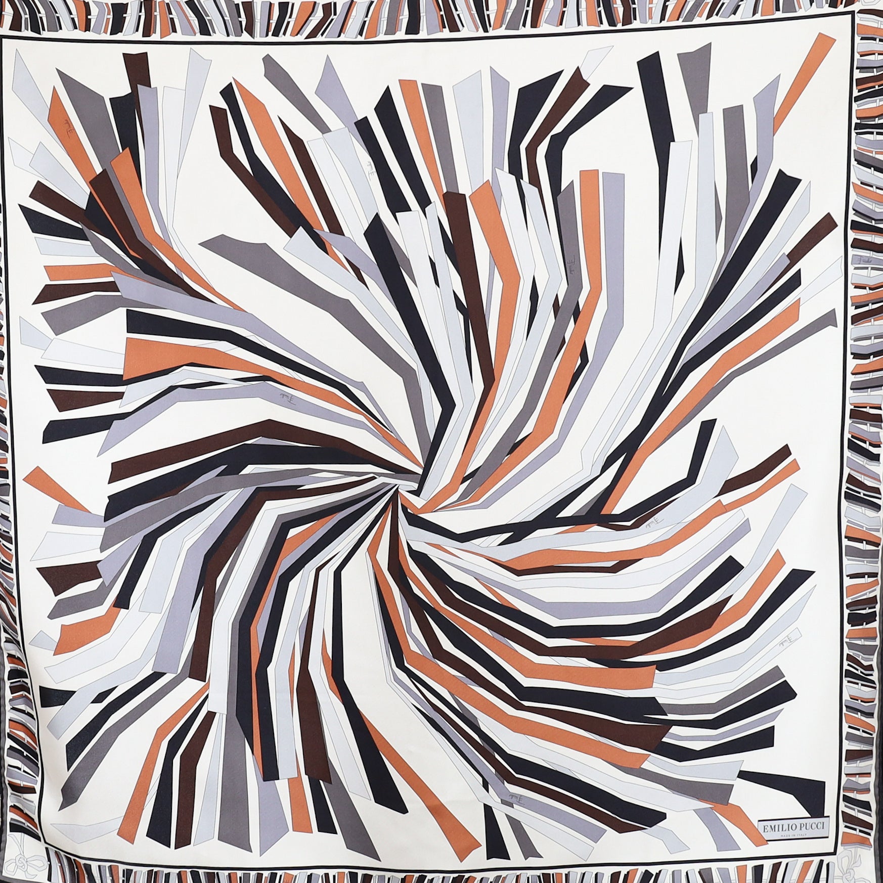 Immaculate Emilio Pucci Silk Scarf