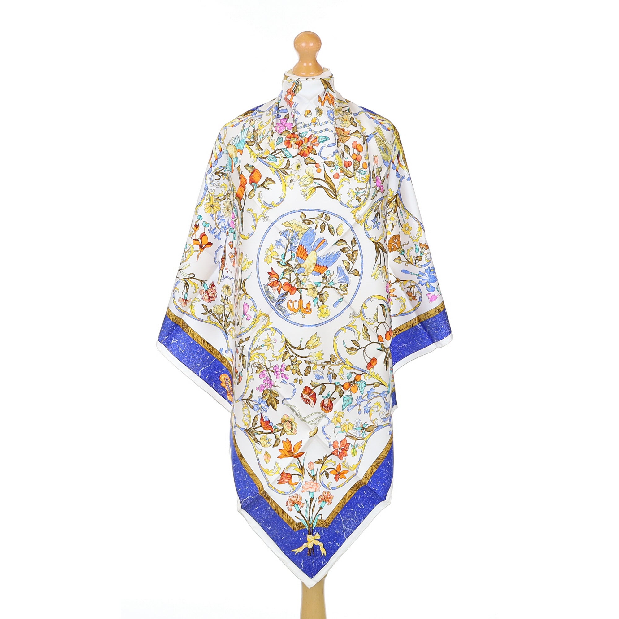 Brand New Boxed Hermès Pierres d’Orient er d’Occident Silk Scarf