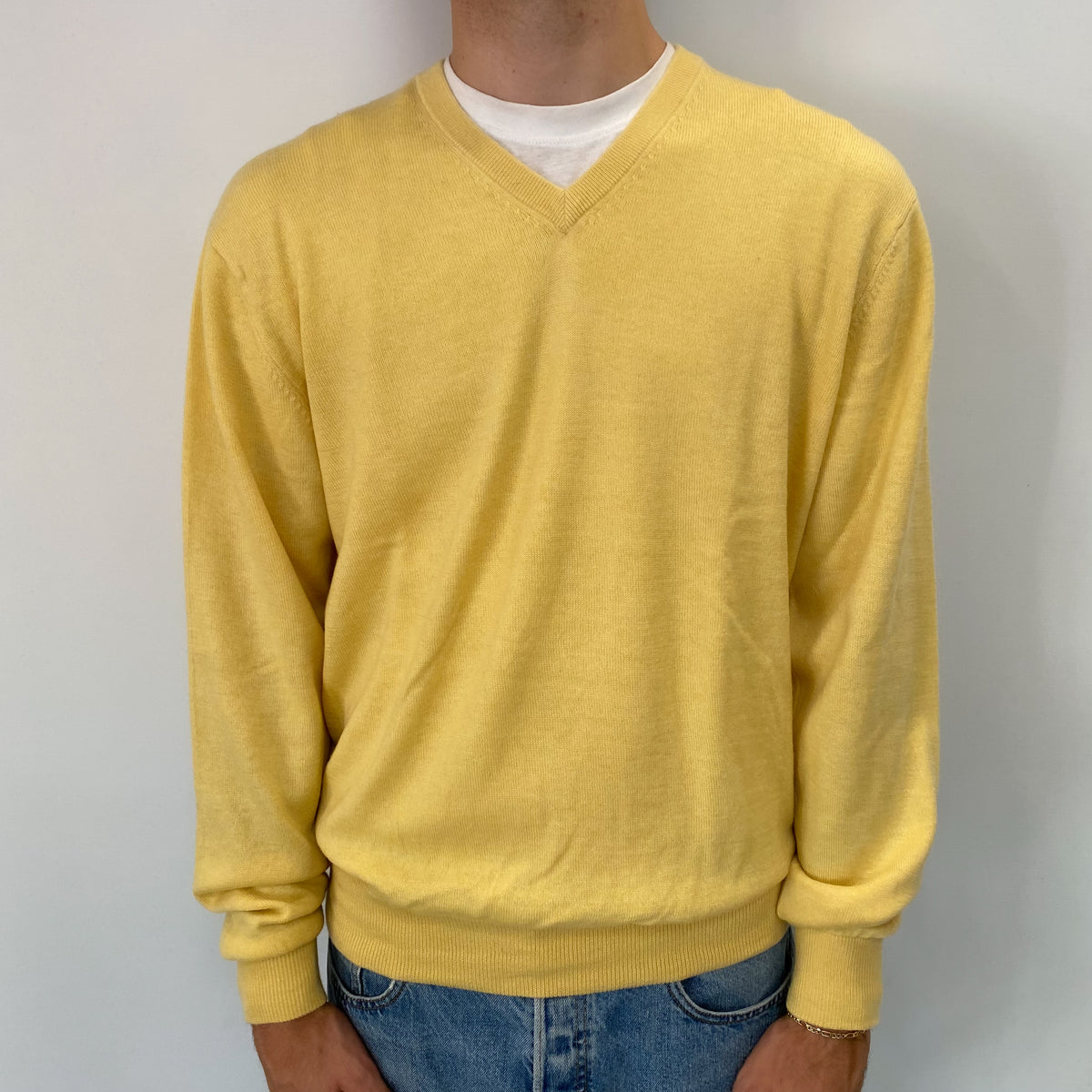 Men's Peter Millar Custard Yellow Cashmere V Neck Jumper Medium