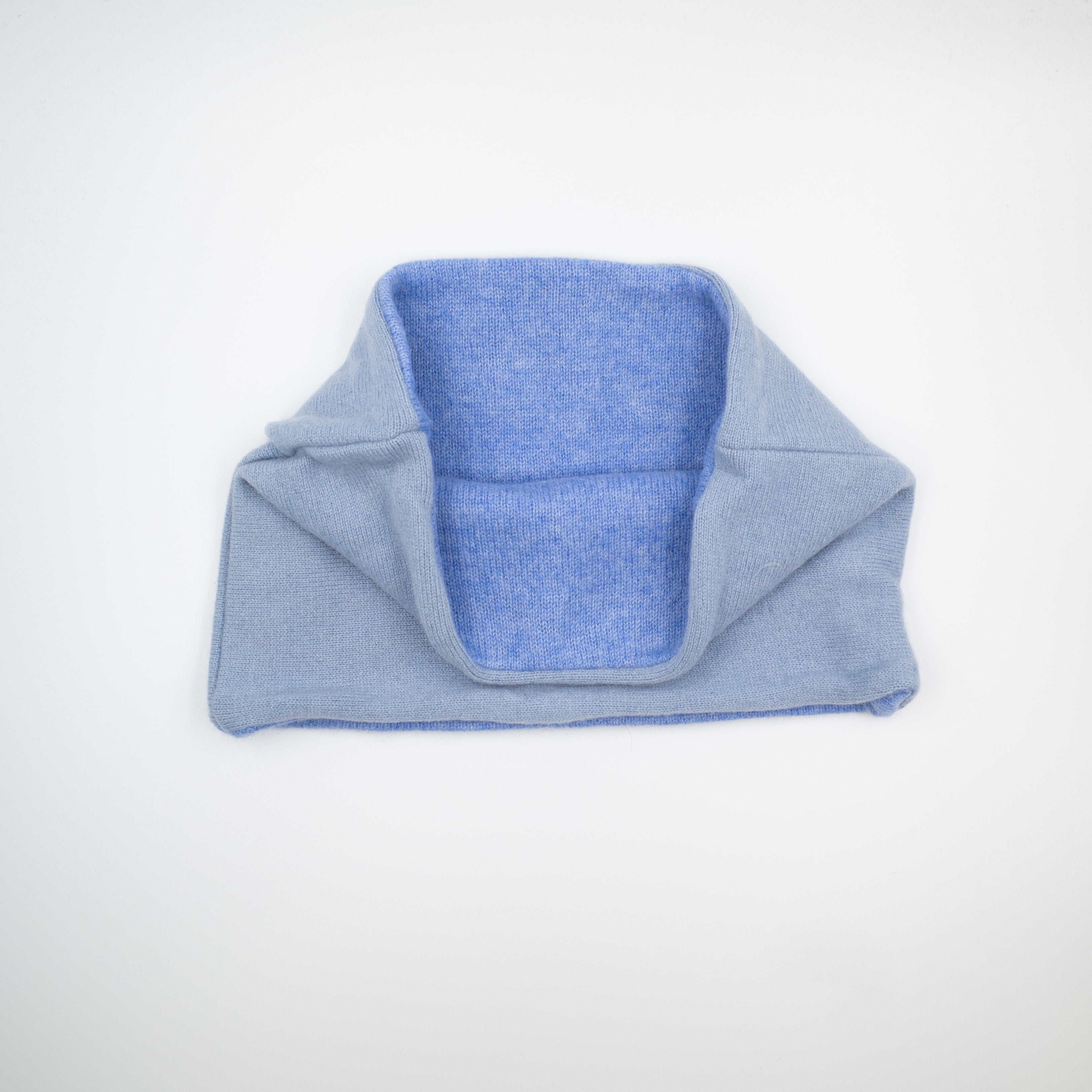 Men’s Dusky and Sky Blue Neck Warmer