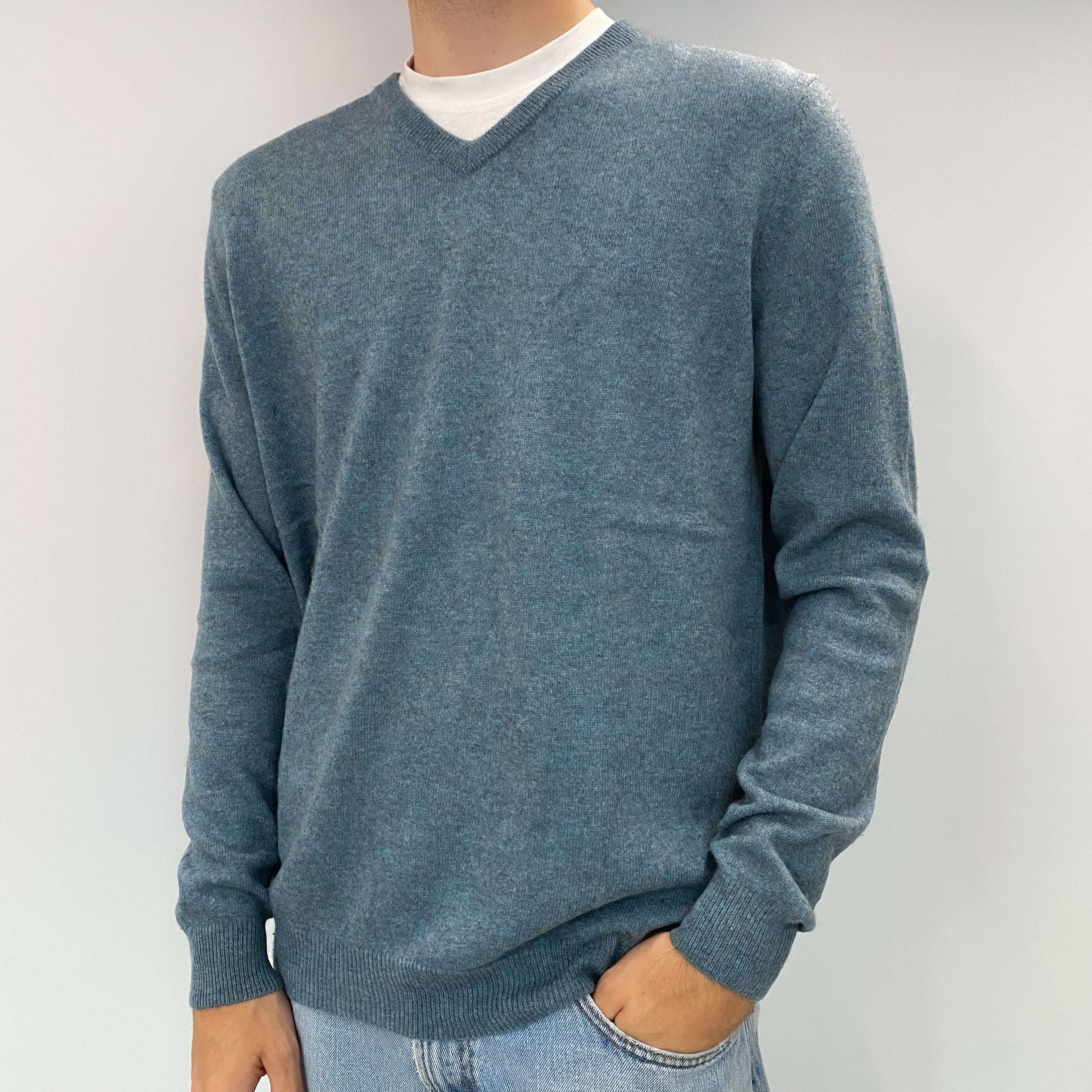 Men's Grey Blue Marl Cashmere V Neck Jumper Large