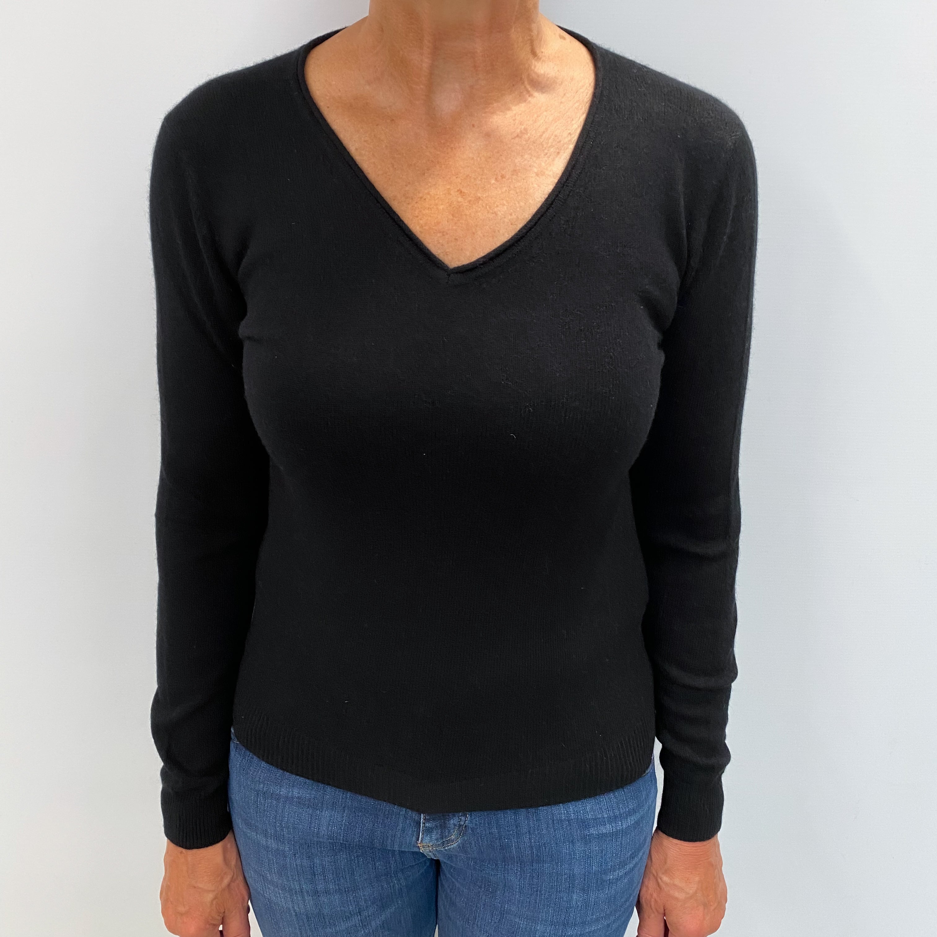 Black Cashmere V Neck Jumper Medium