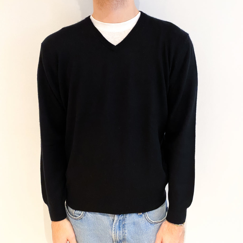 Men's Black Cashmere V Neck Jumper Large