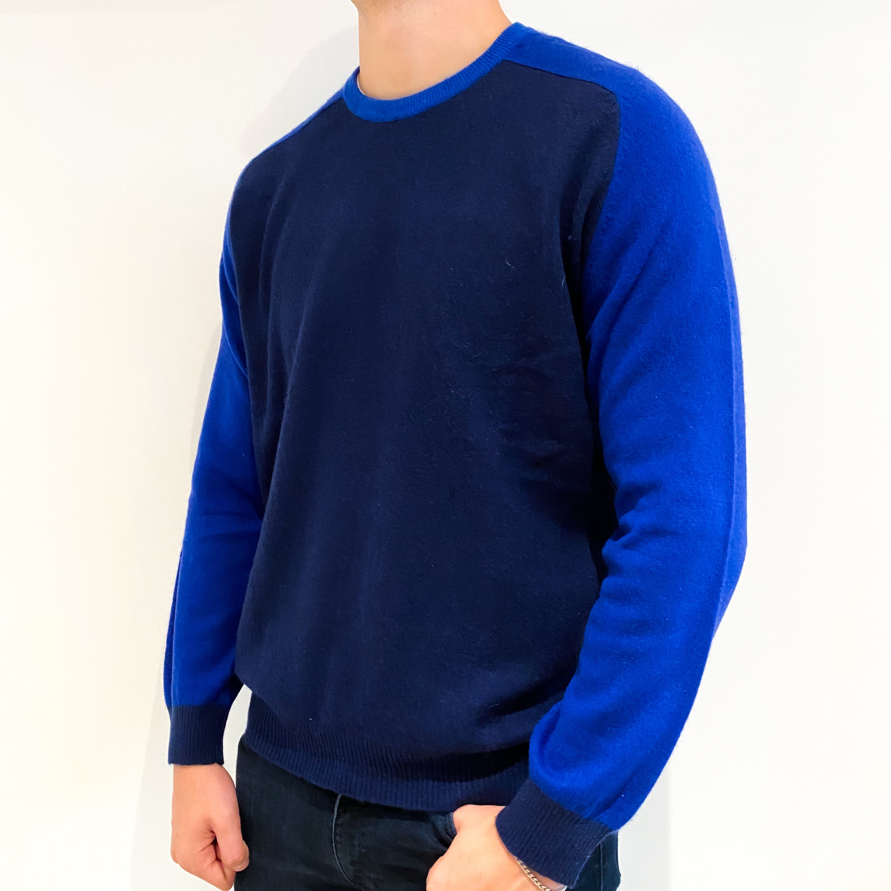 Men's Navy and Cobalt Blue Cashmere Crew Neck Jumper Extra Large