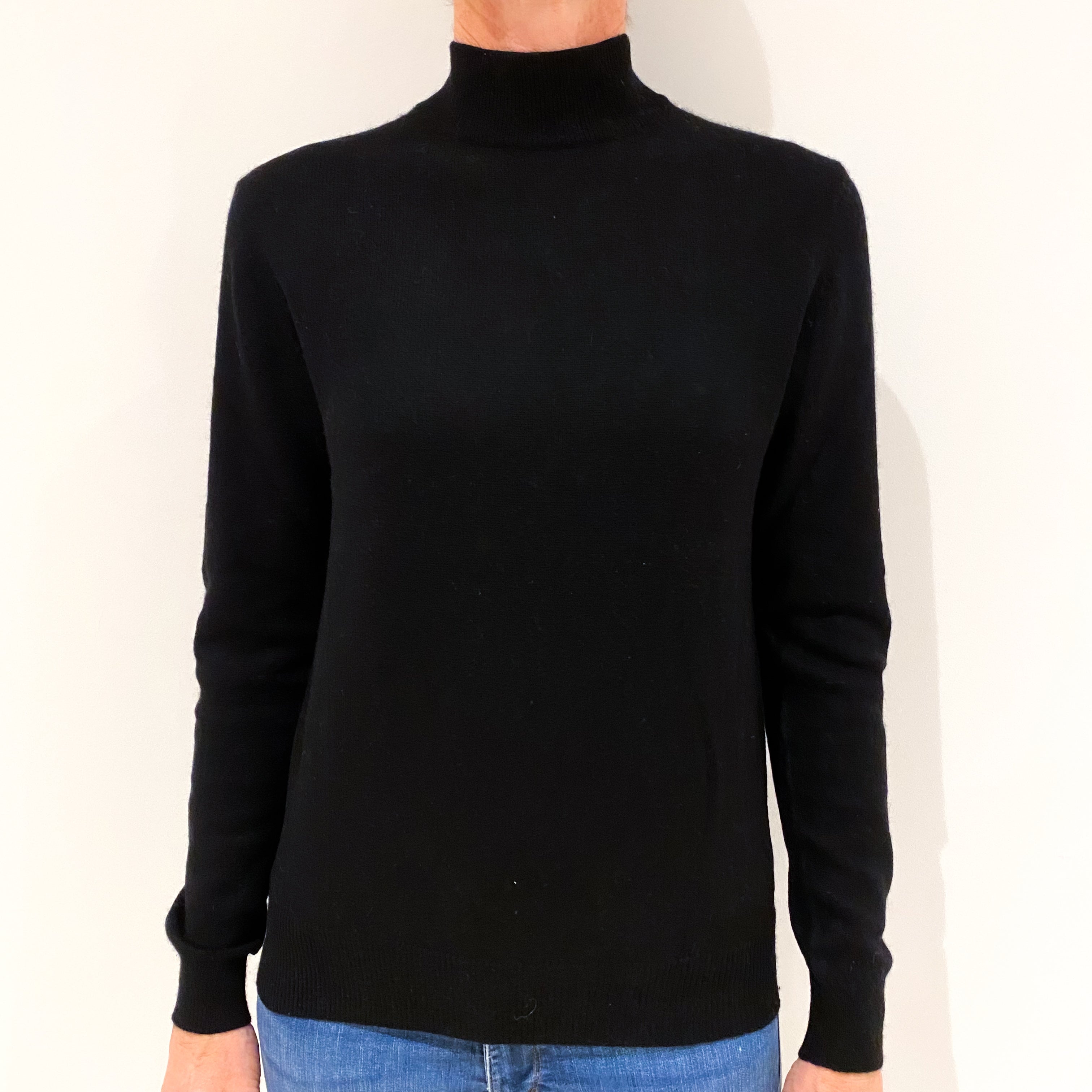 Black Cashmere Turtle Neck Jumper Small