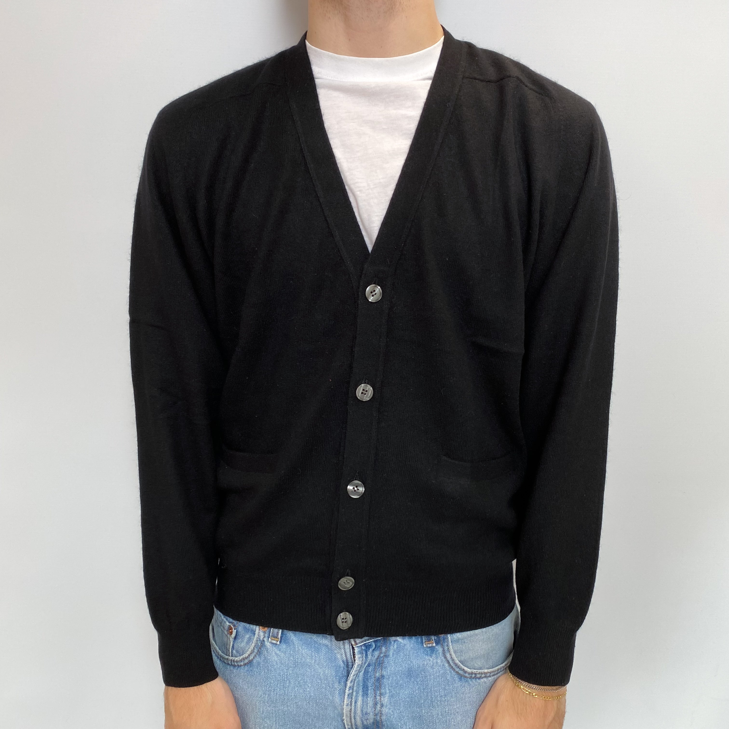 Men's Black Cashmere V Neck Cardigan Medium