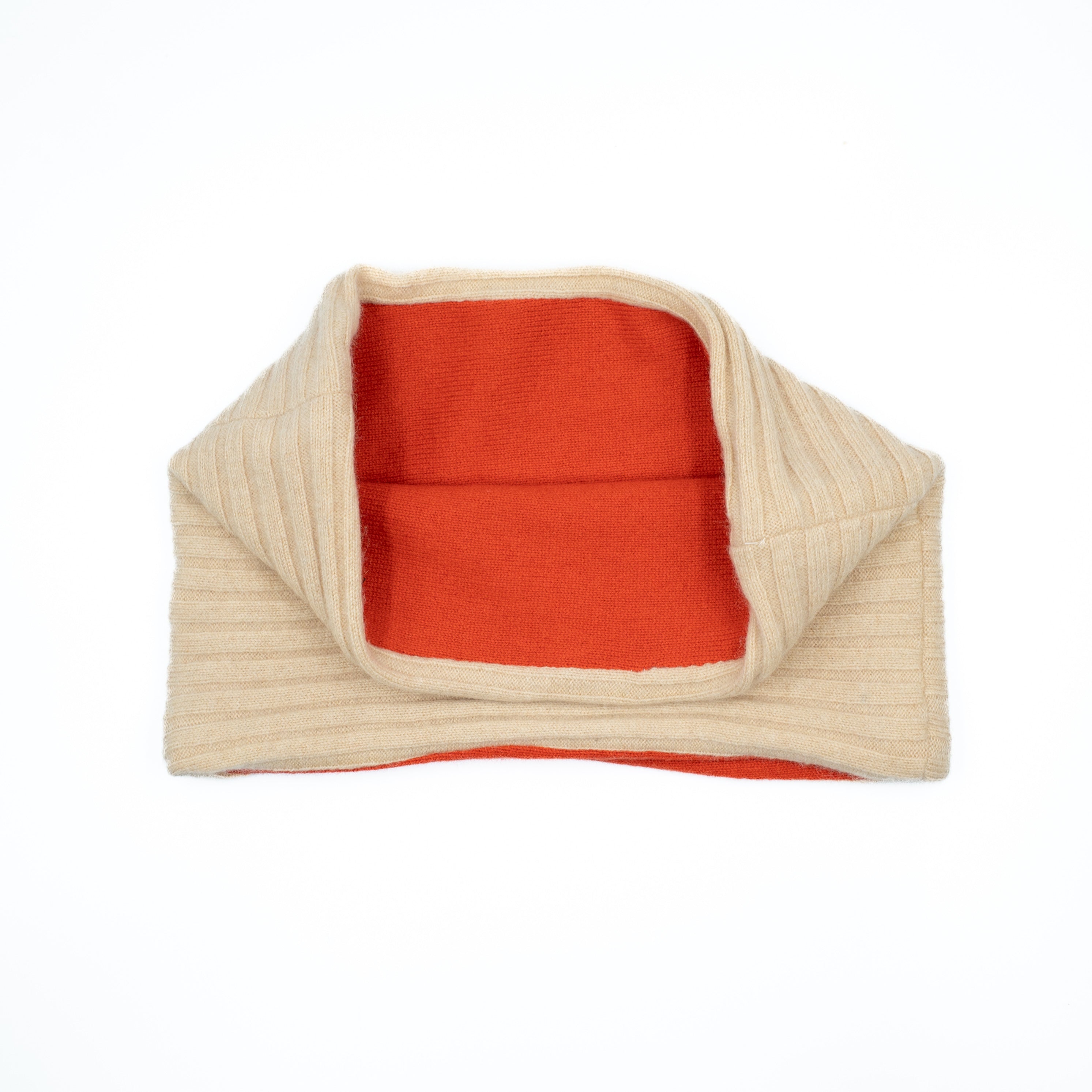 Pale Vanilla Fudge Rib and Tomato Orange Neck Warmer
