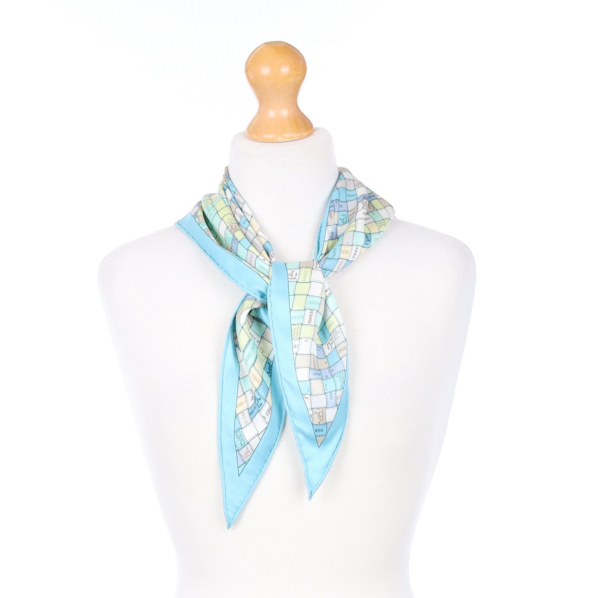 Hermès Bolduc Au Carré Triangle Silk Scarf