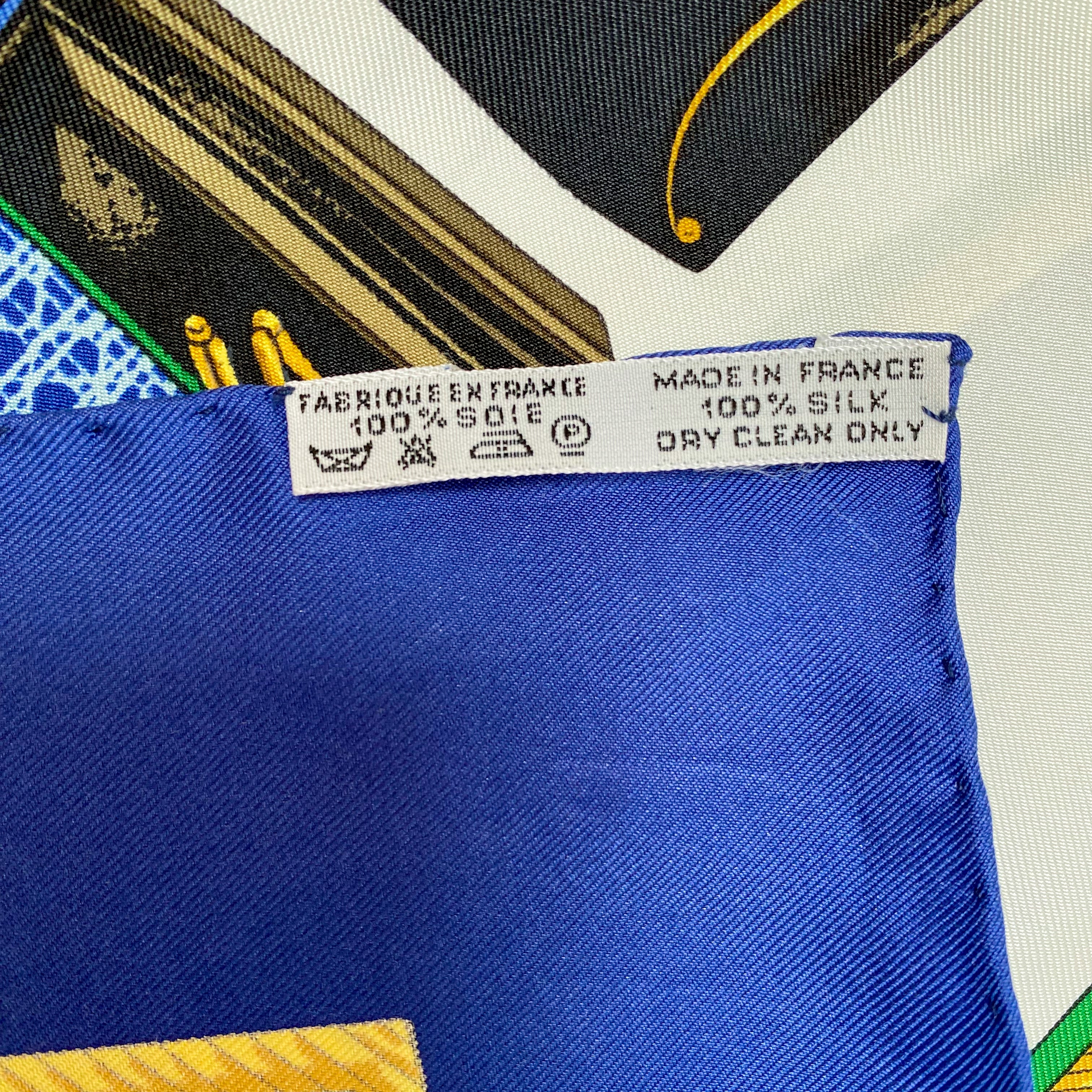 Immaculate Boxed Hermès Les Voitures a Transformation Silk Scarf