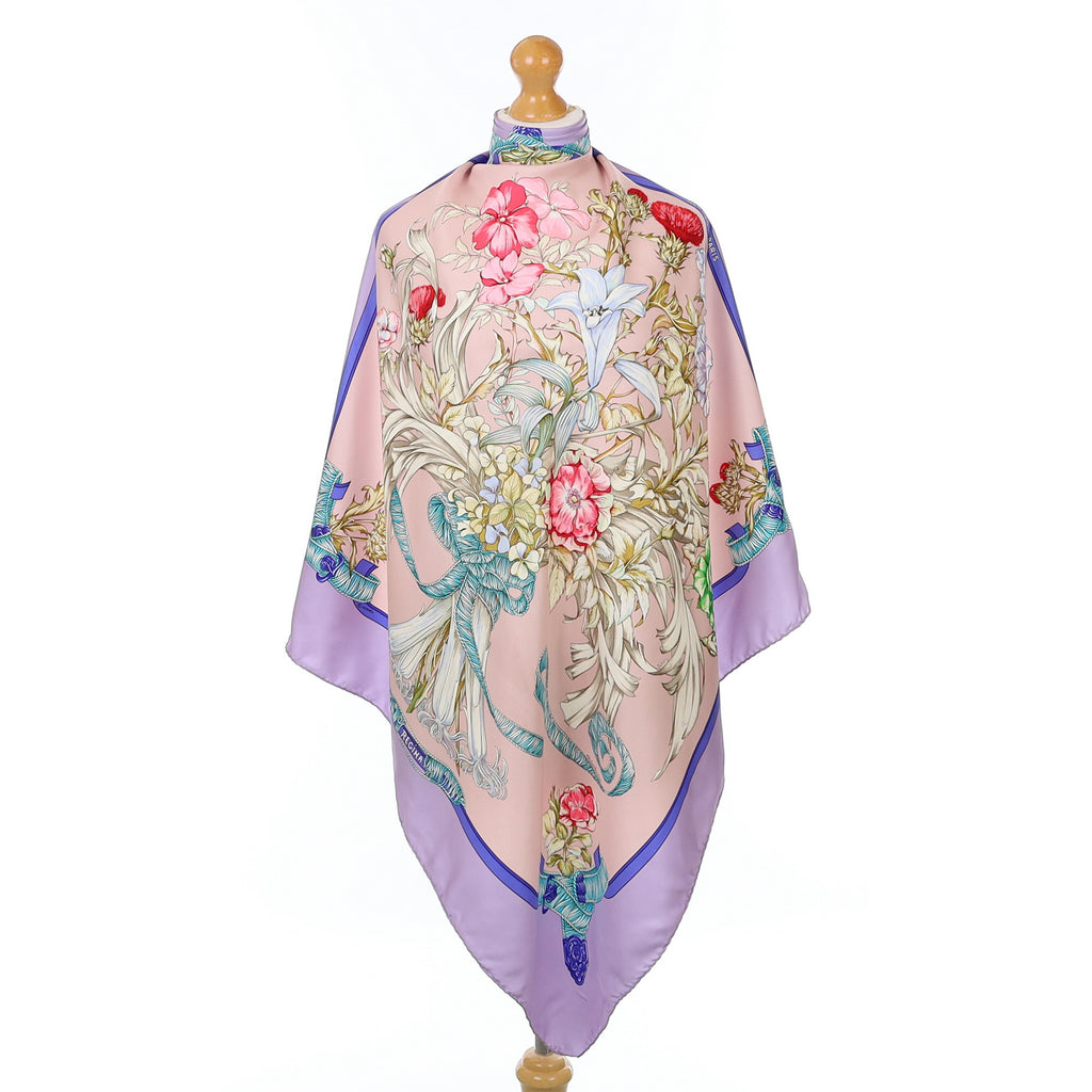 Hermès Regina Vintage Silk Scarf