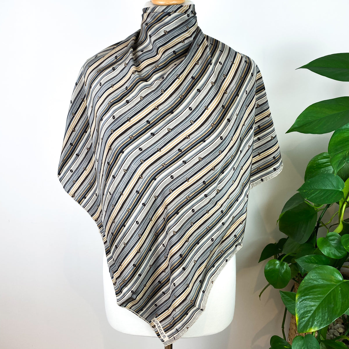 1970s Jaeger Vintage Silk Scarf