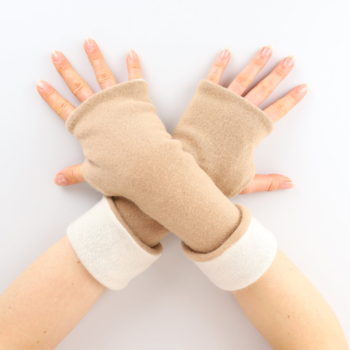 Fudge Brown and Ivory Reversible Cashmere Fingerless Gloves