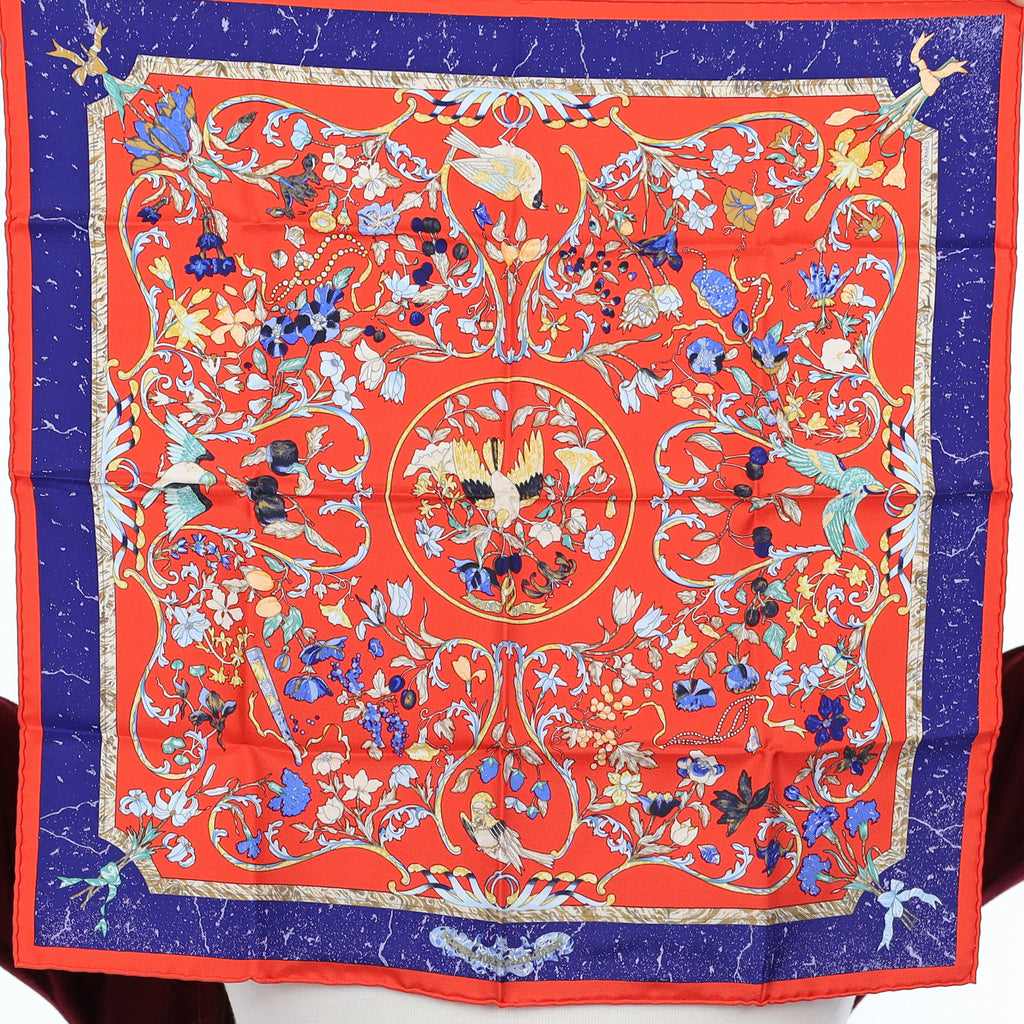 Brand New Boxed Hermès Pierres D’orient et D’Occident Nano Silk Scarf