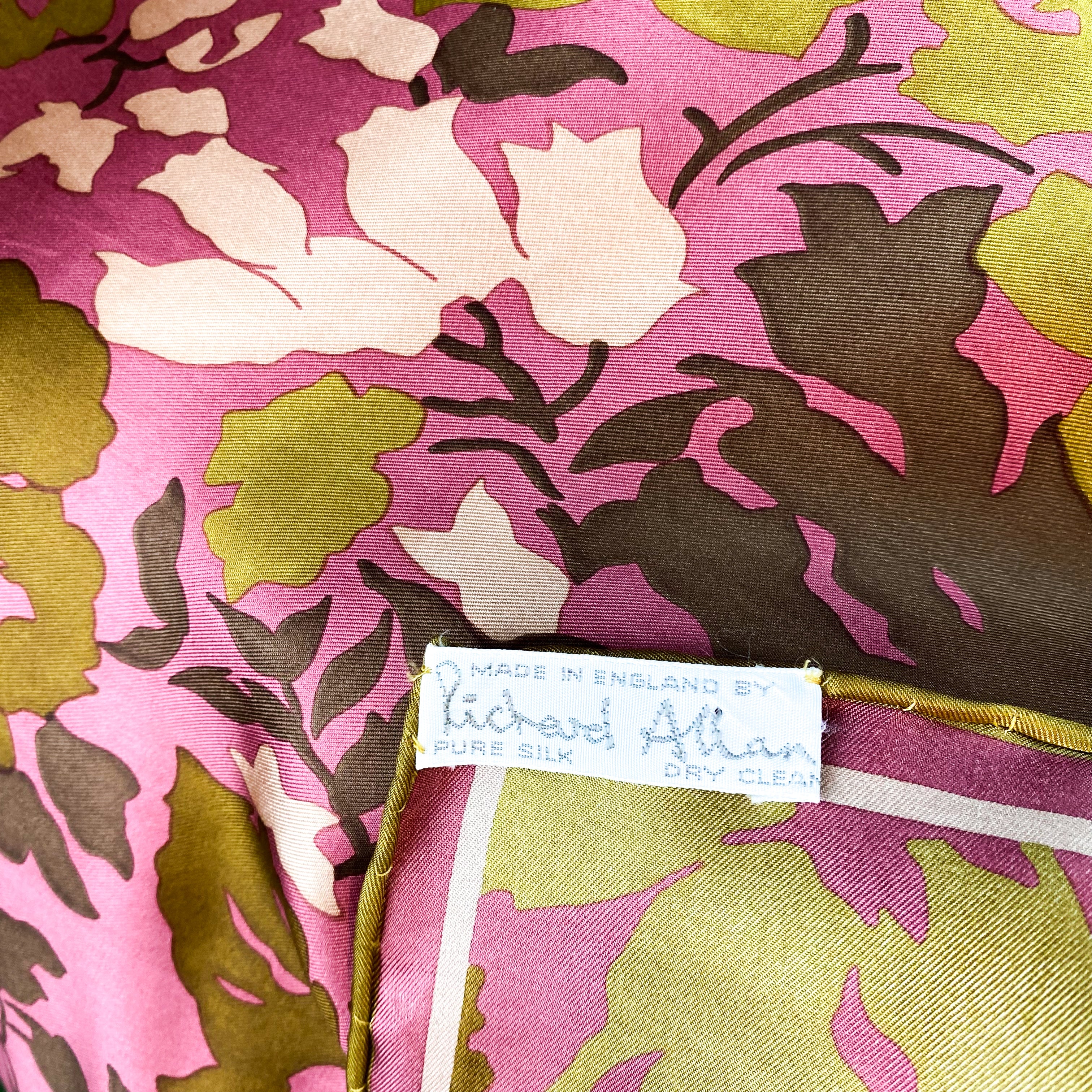 Immaculate 1970s Richard Allan Vintage Silk Scarf