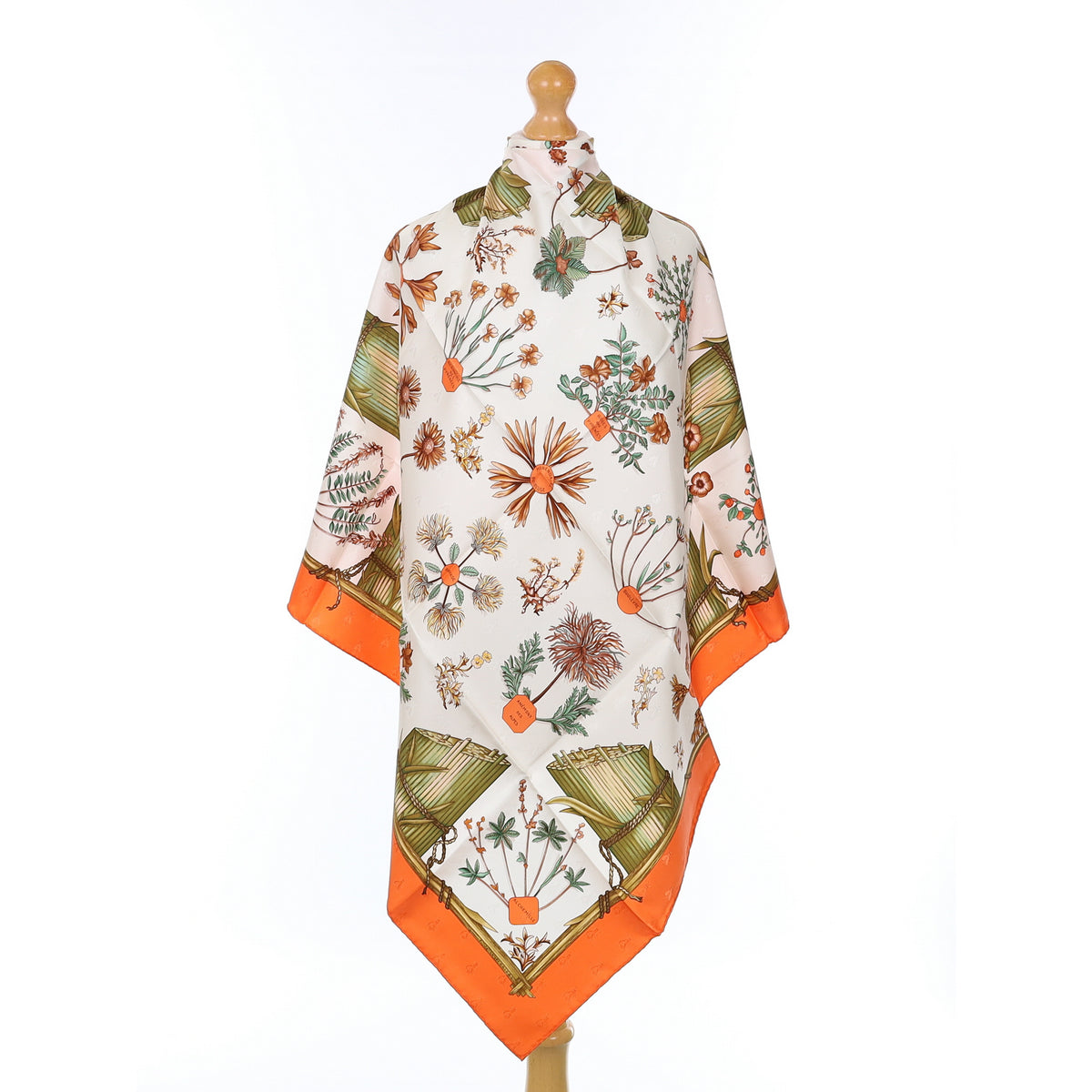 Brand New Boxed Hermès Herbier de Gavarnie Silk Scarf