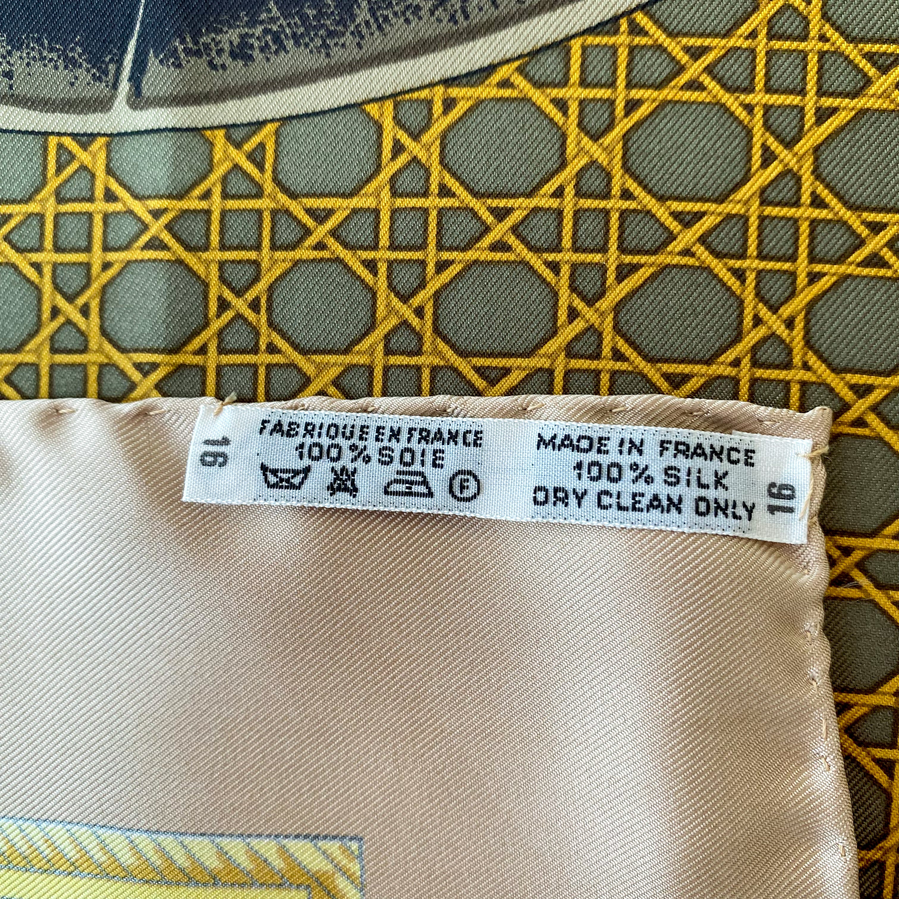 Brand New Boxed Hermes Les Voitures a Transformation 1965 Designer Silk Scarf