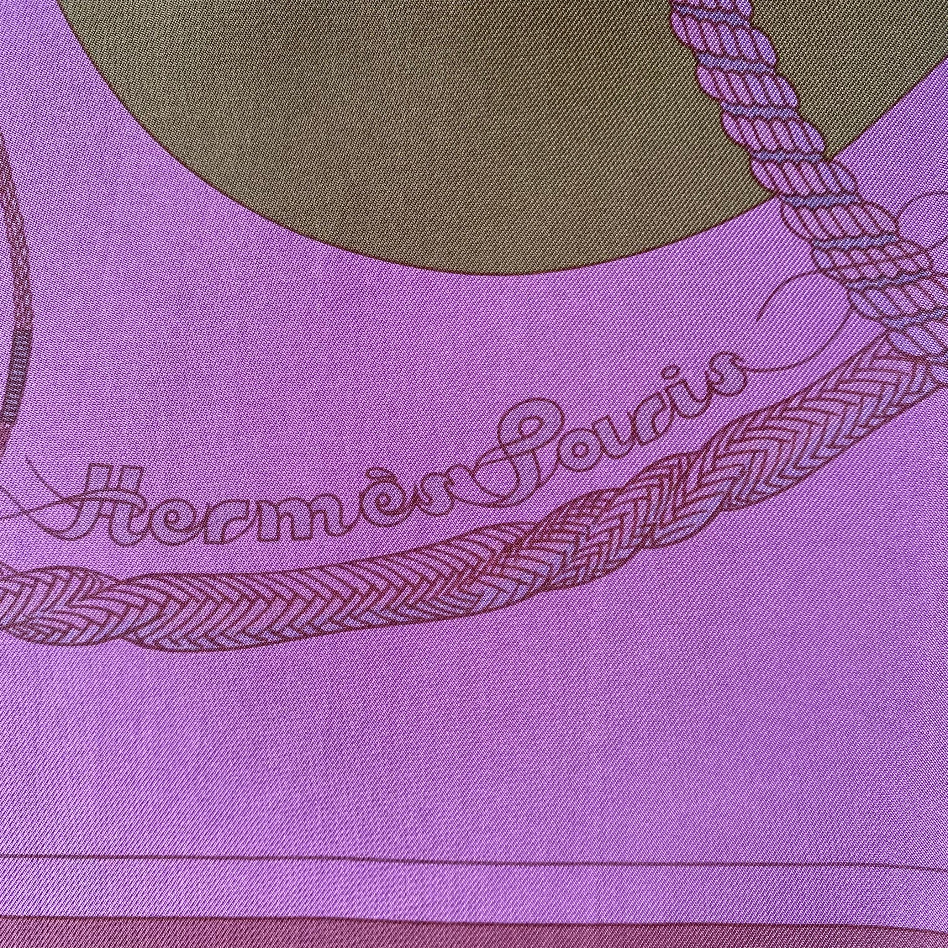 Immaculate Boxed Hermès Clic Clouc Silk Scarf