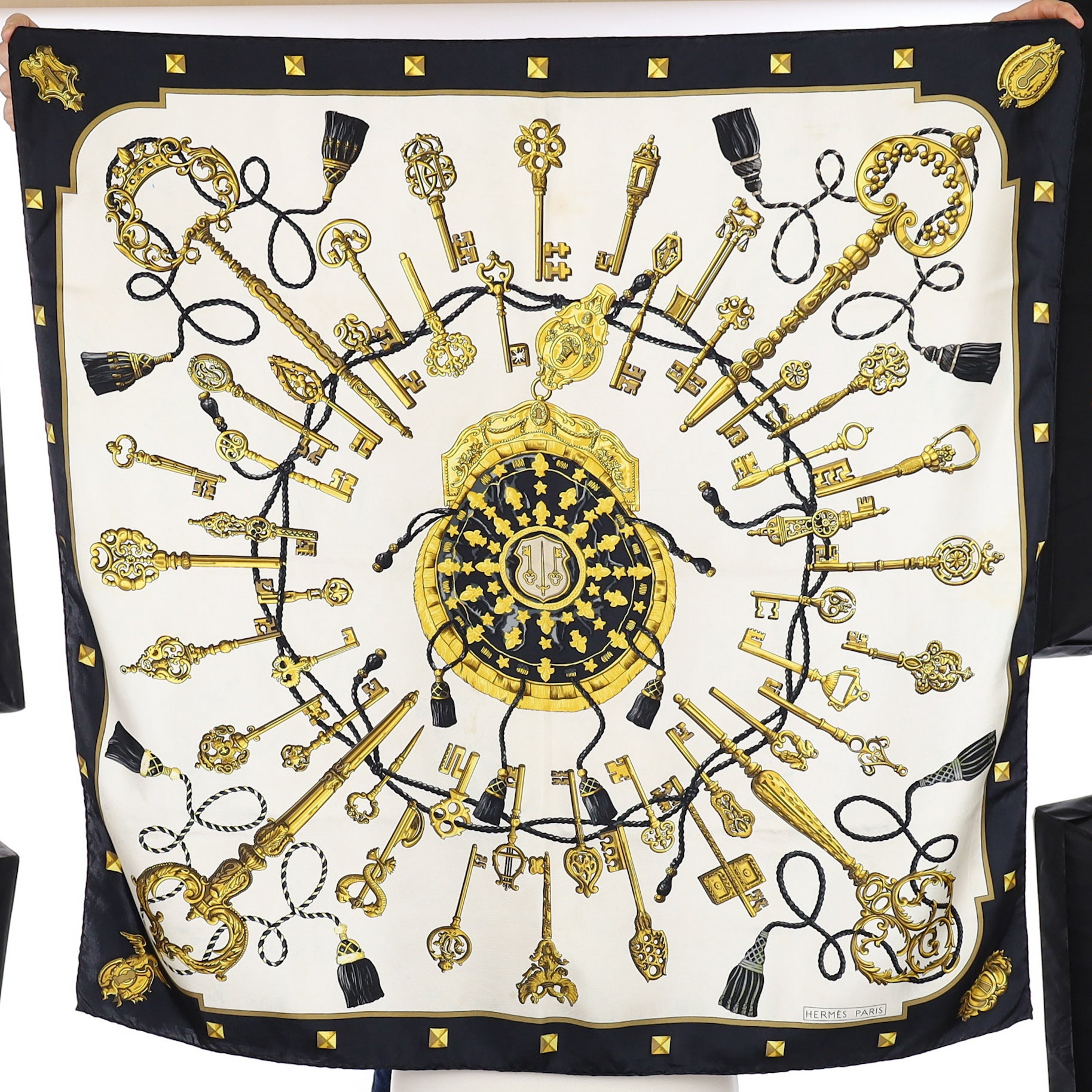 Hermès Les Clefs Silk Scarf
