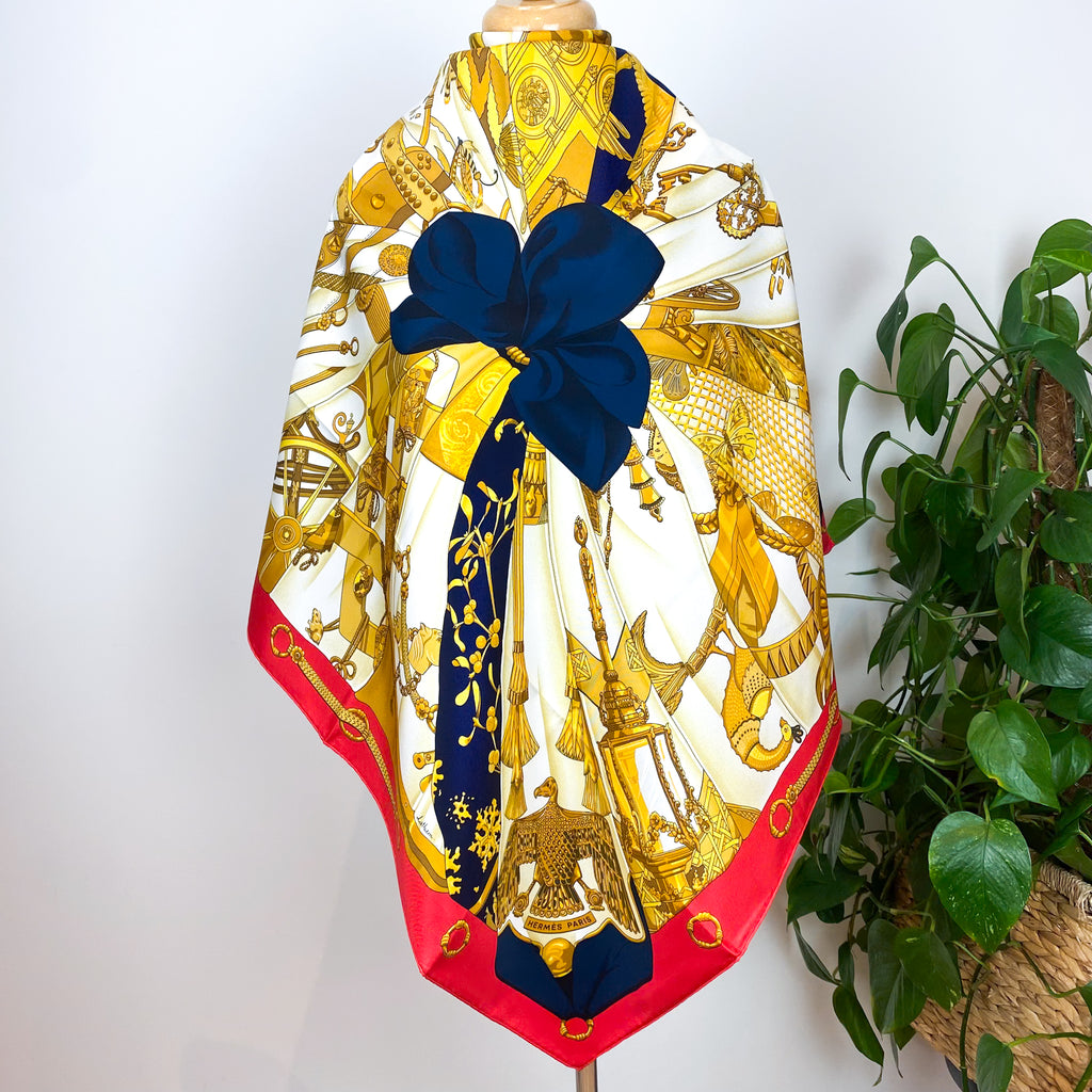 Brand New Boxed Hermes Soleil de Soie Designer Silk Scarf