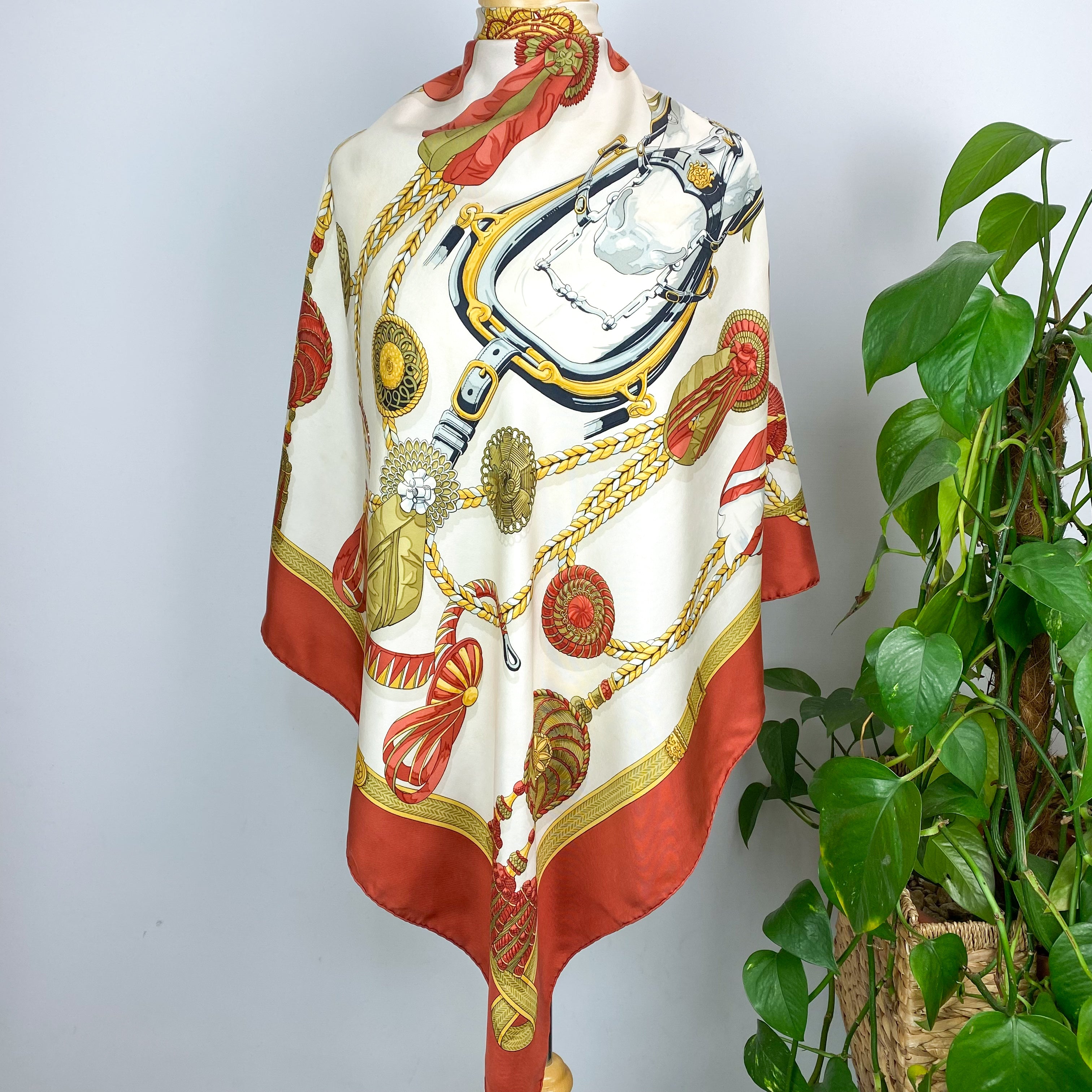 Hermès Frontaux et Cocardes 1969 Vintage Silk Scarf
