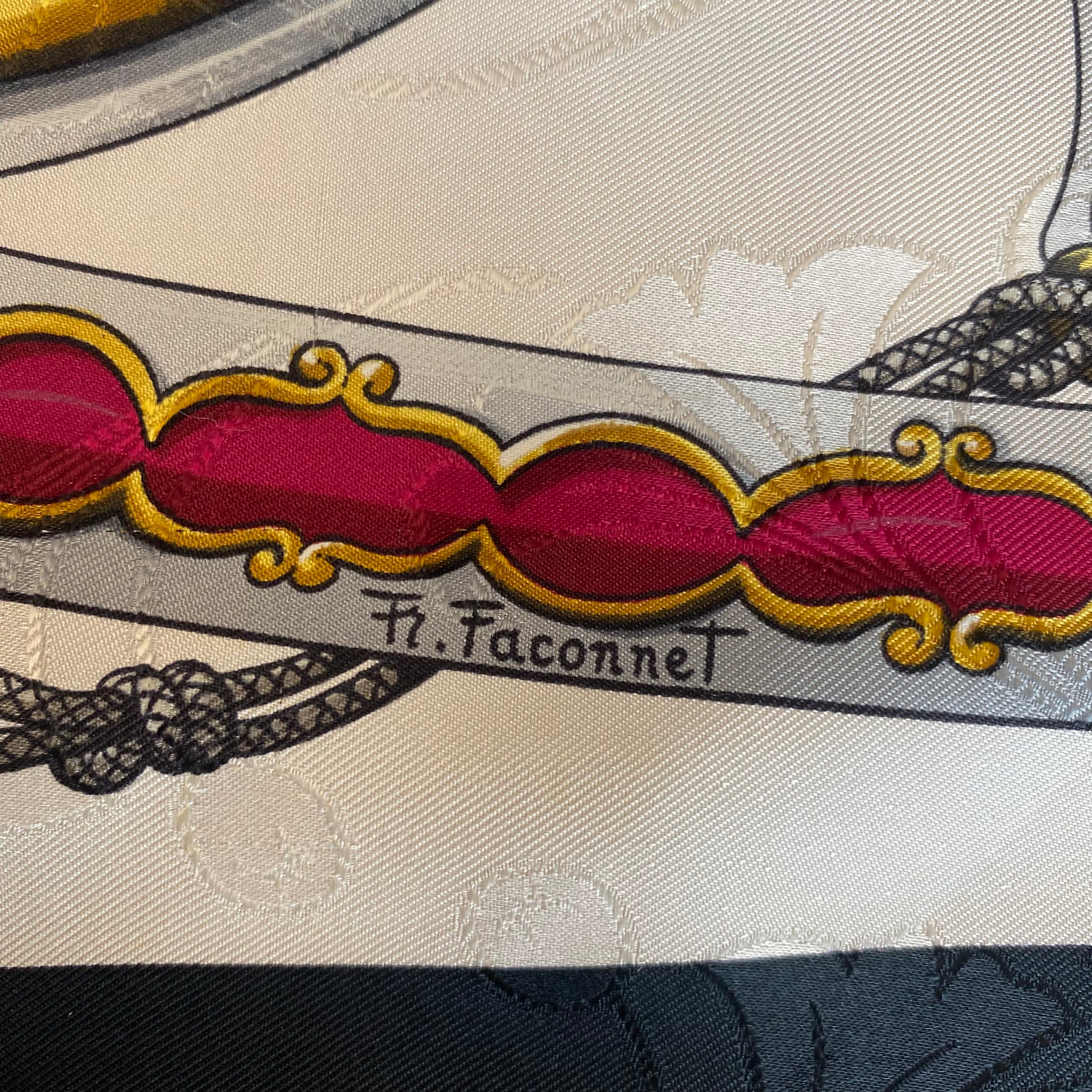 Hermès Daïmyo Princes du Soleil Levant Silk Scarf