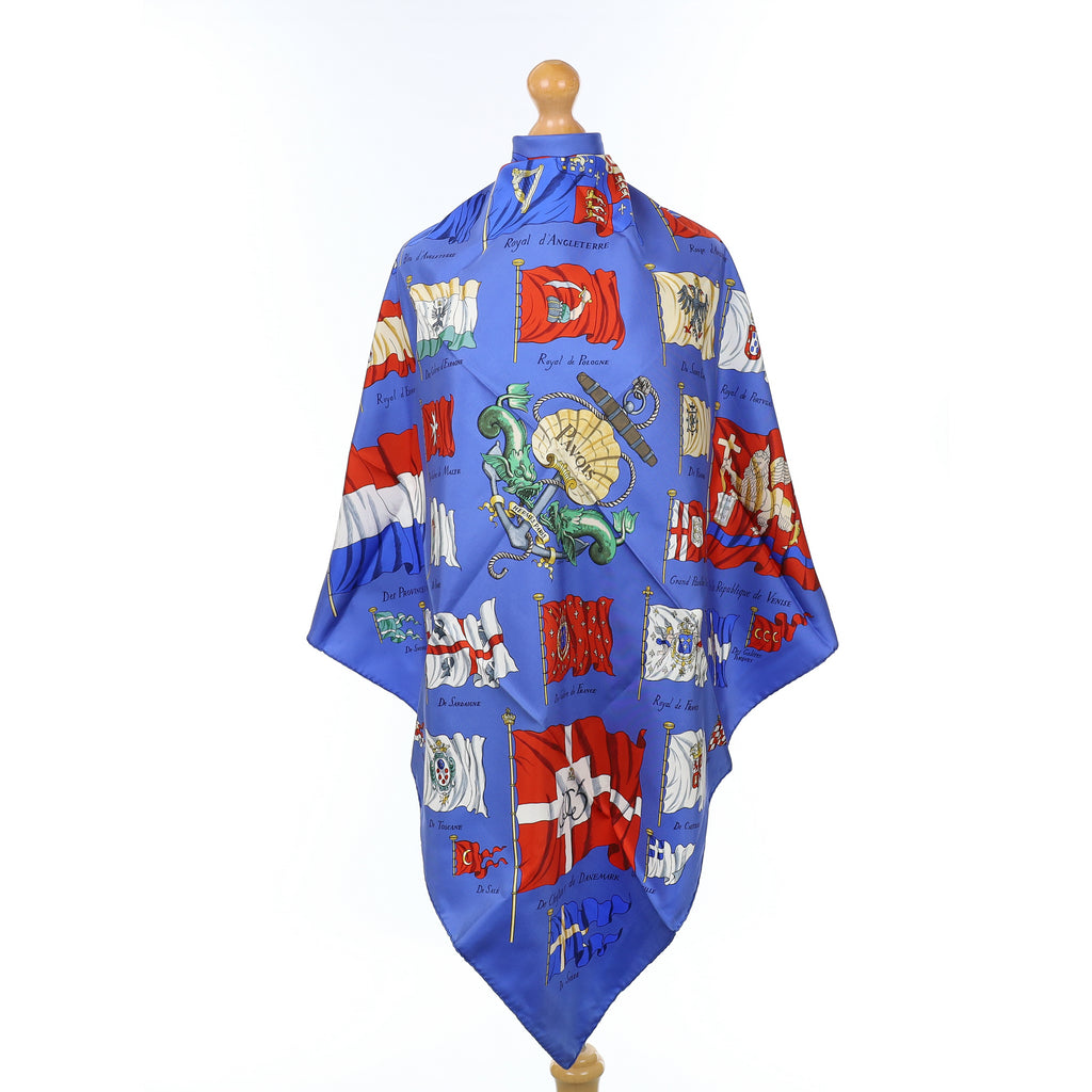 Brand New Boxed Hermès Pavois Silk Scarf