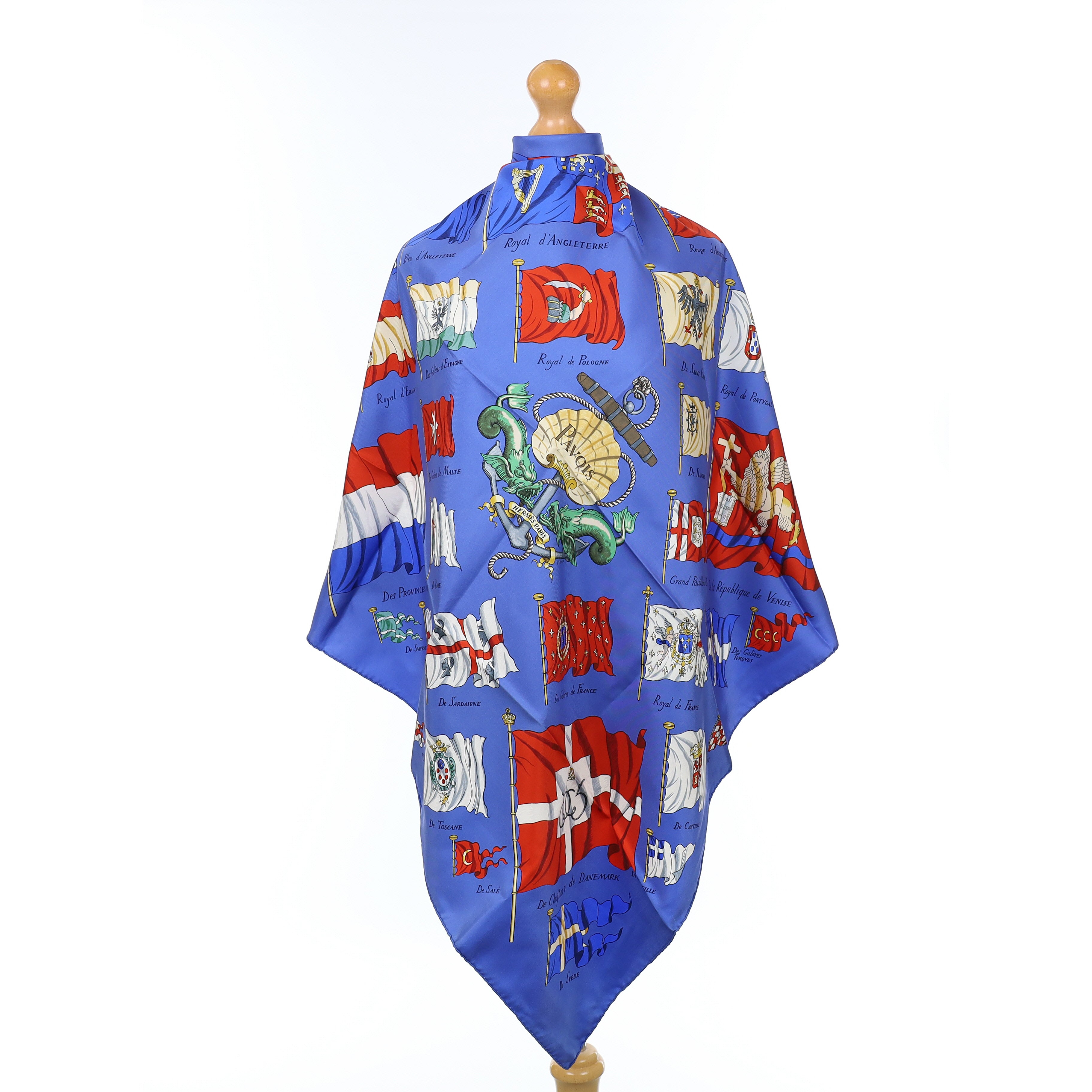 Brand New Boxed Hermès Pavois Silk Scarf