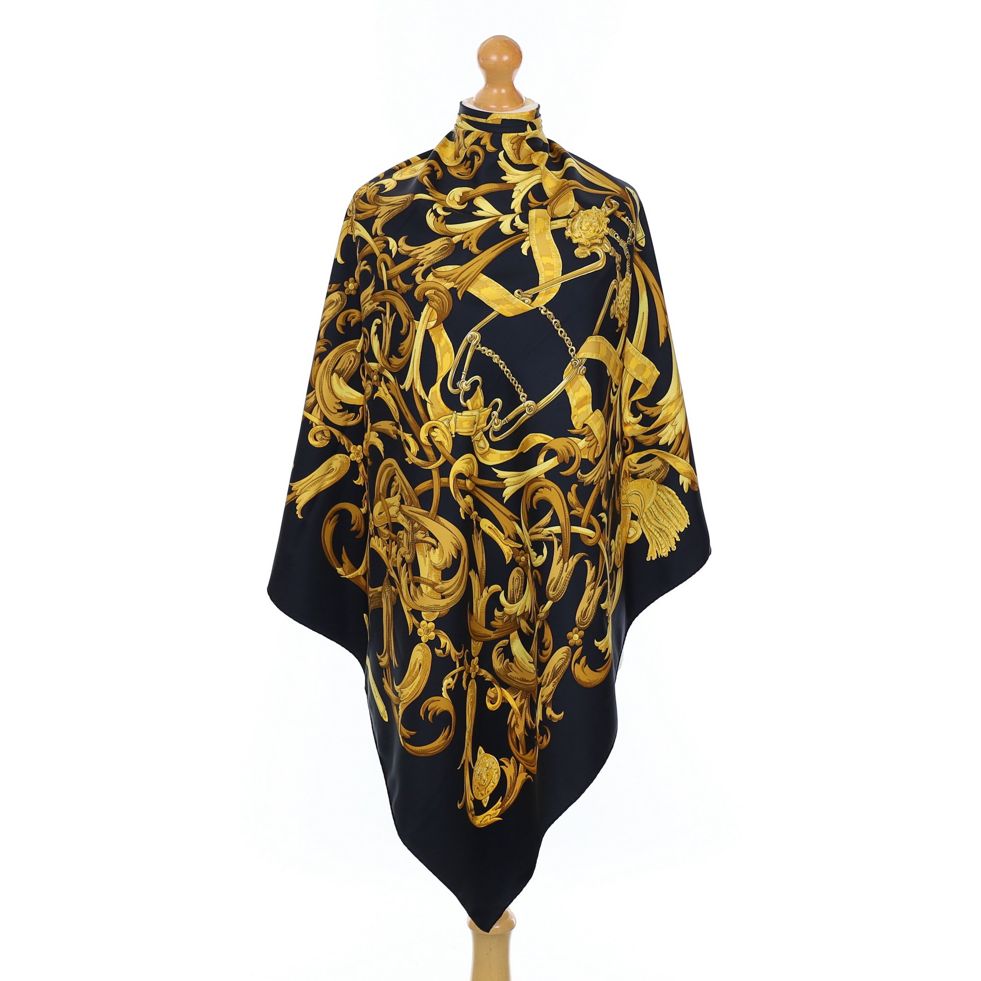 Hermès Le Mors Ala Conétable Silk Scarf