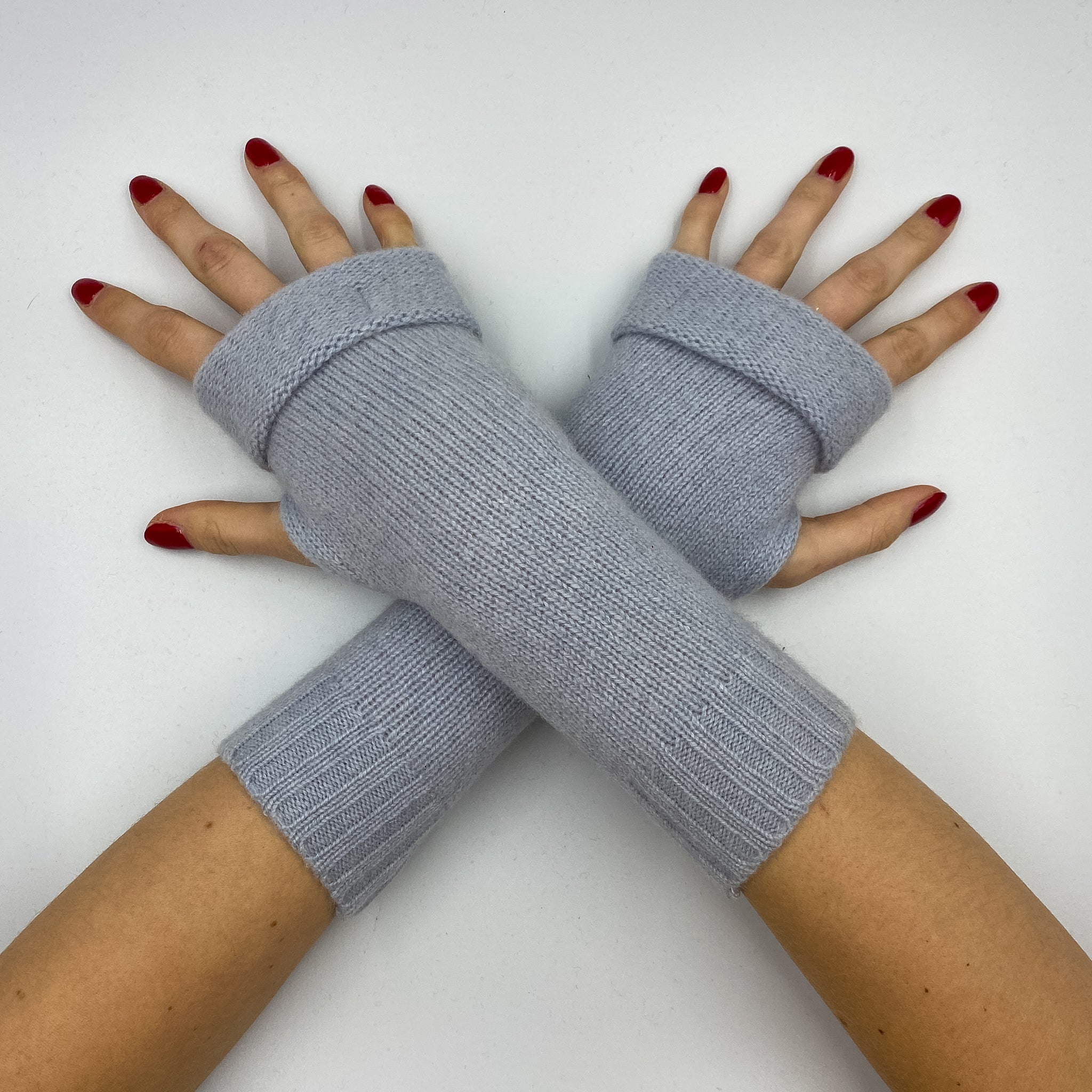Chunky Ice Blue Fingerless Gloves