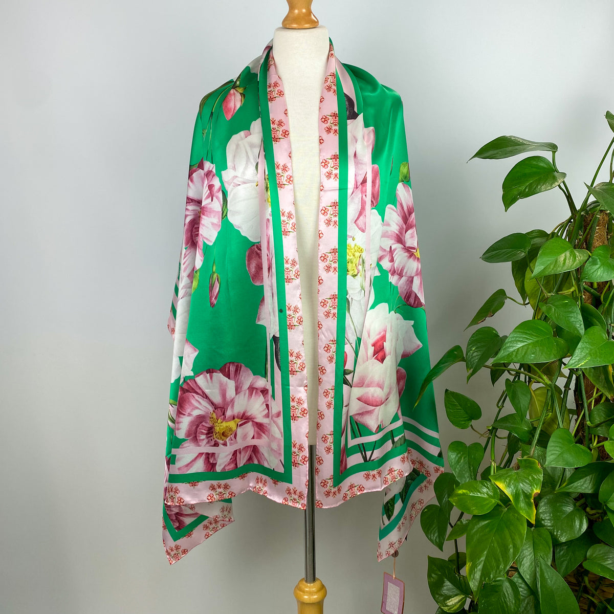 Brand New Ted Baker Wrap Silk Scarf