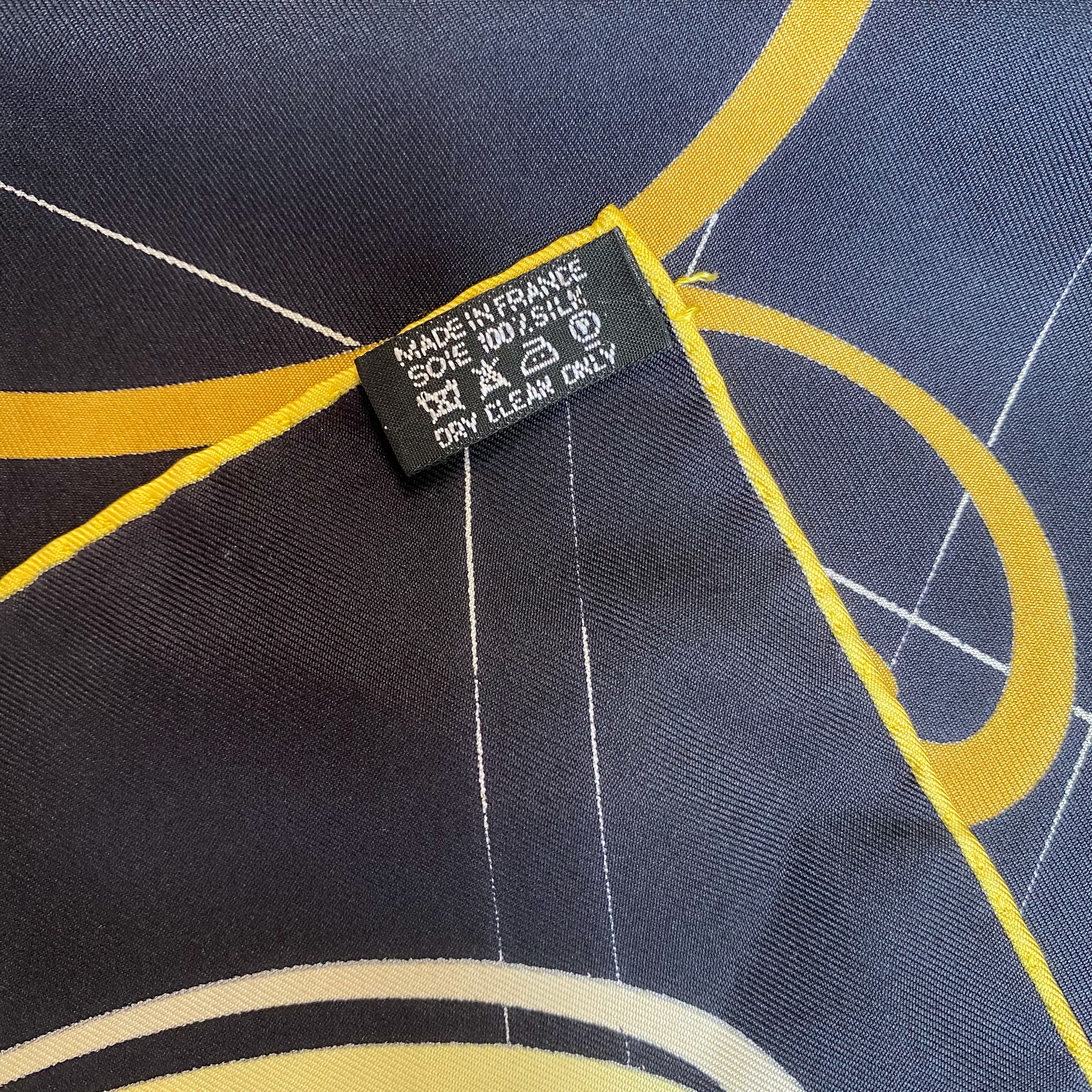 Boxed Hermès Comme Histoires Silk Scarf