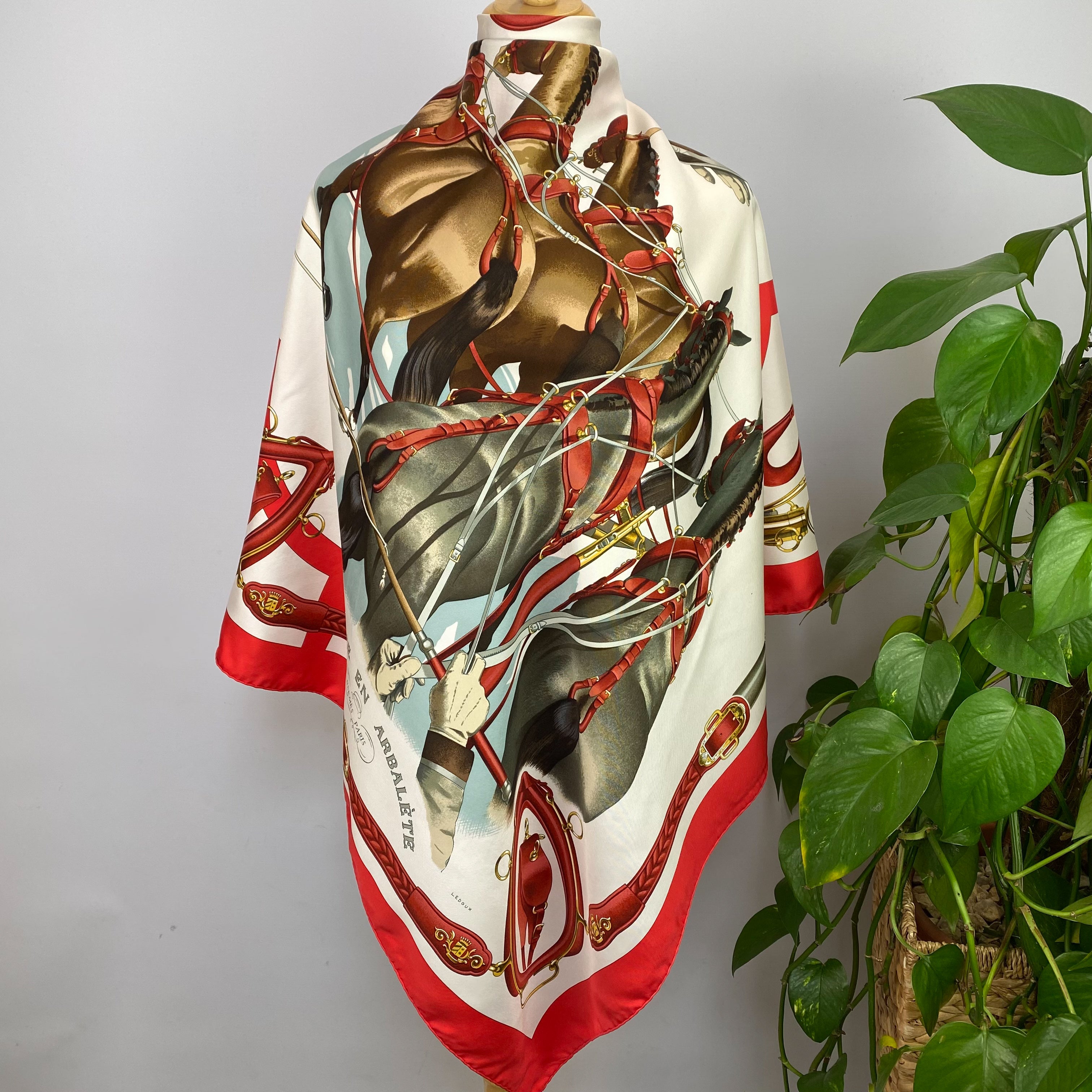Boxed Hermes Attelage en Arbalete Vintage Silk Scarf