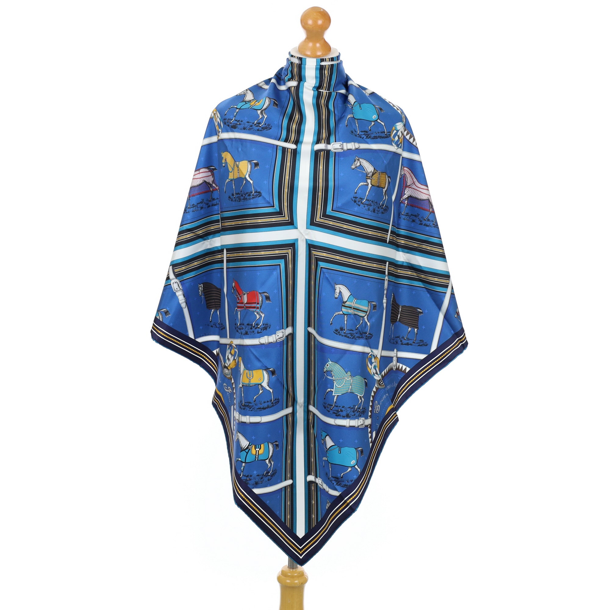 Brand New Boxed Hermès Couvertures Et Tenues Double Faced Silk Scarf