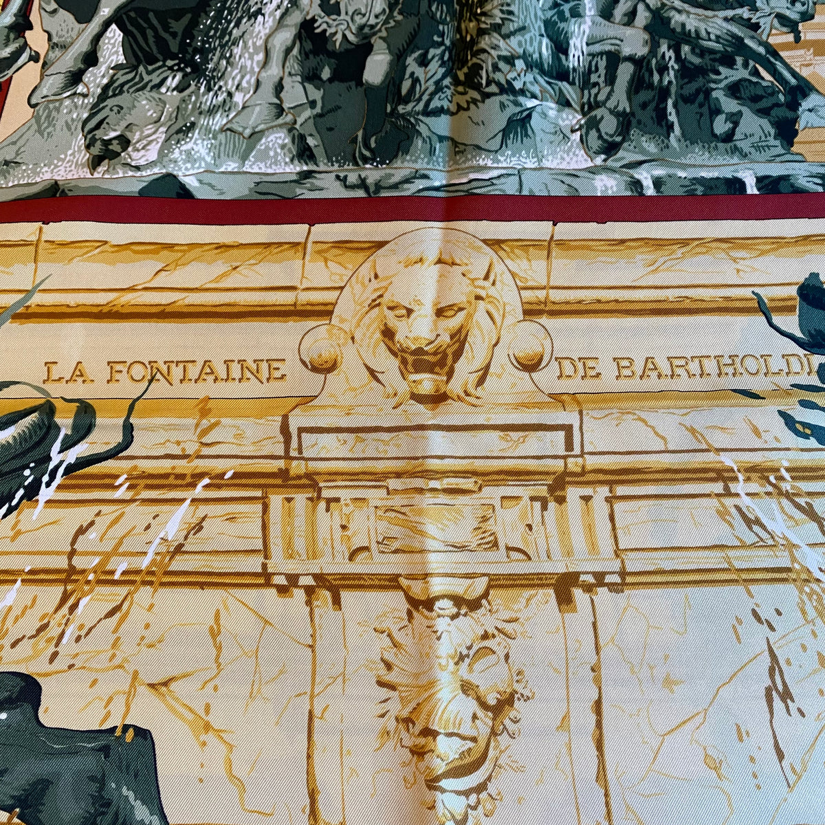 Hermès La Fontaine De Bartholdi Silk Scarf Quite Rare