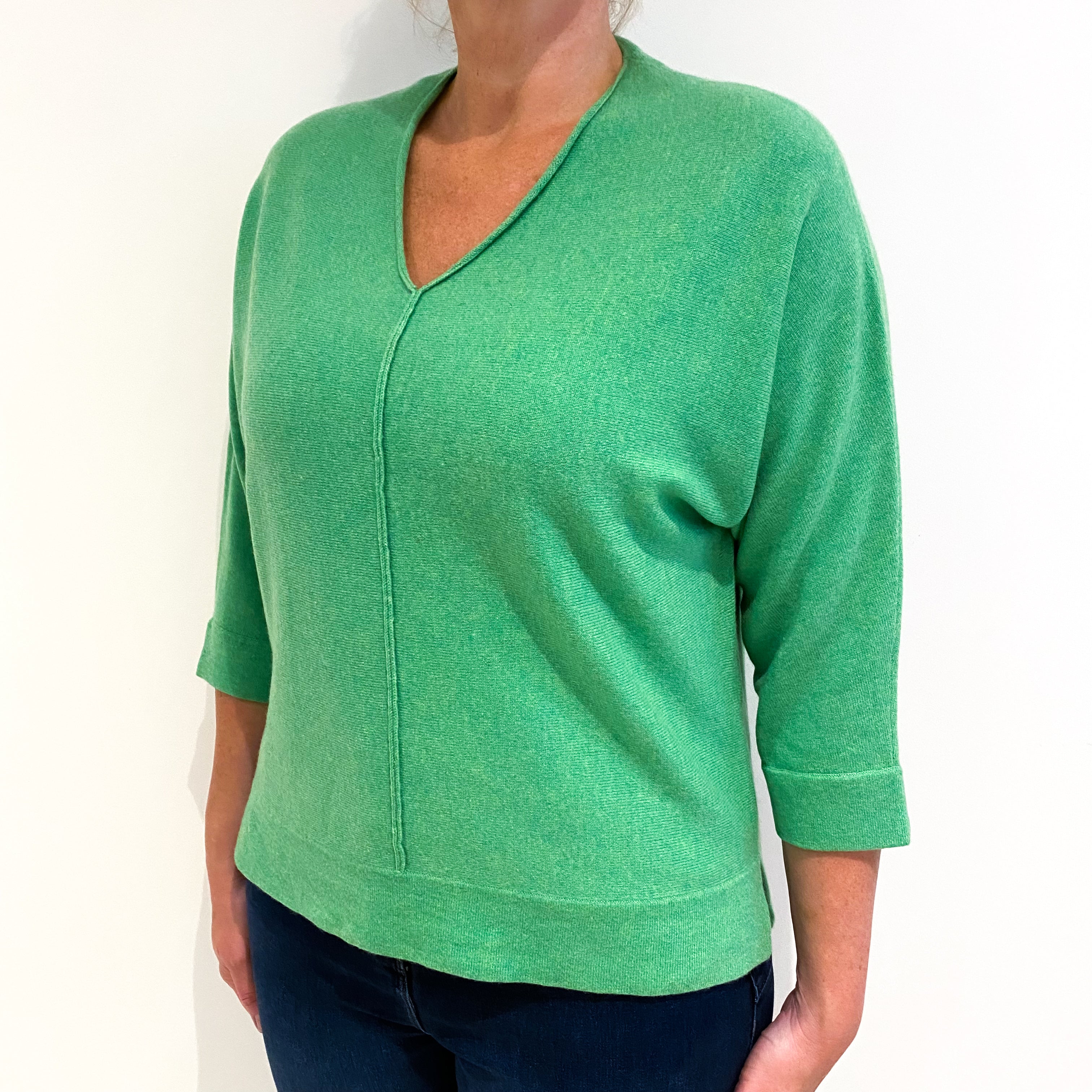 Pea Green Batwing Cashmere V-Neck Jumper Large