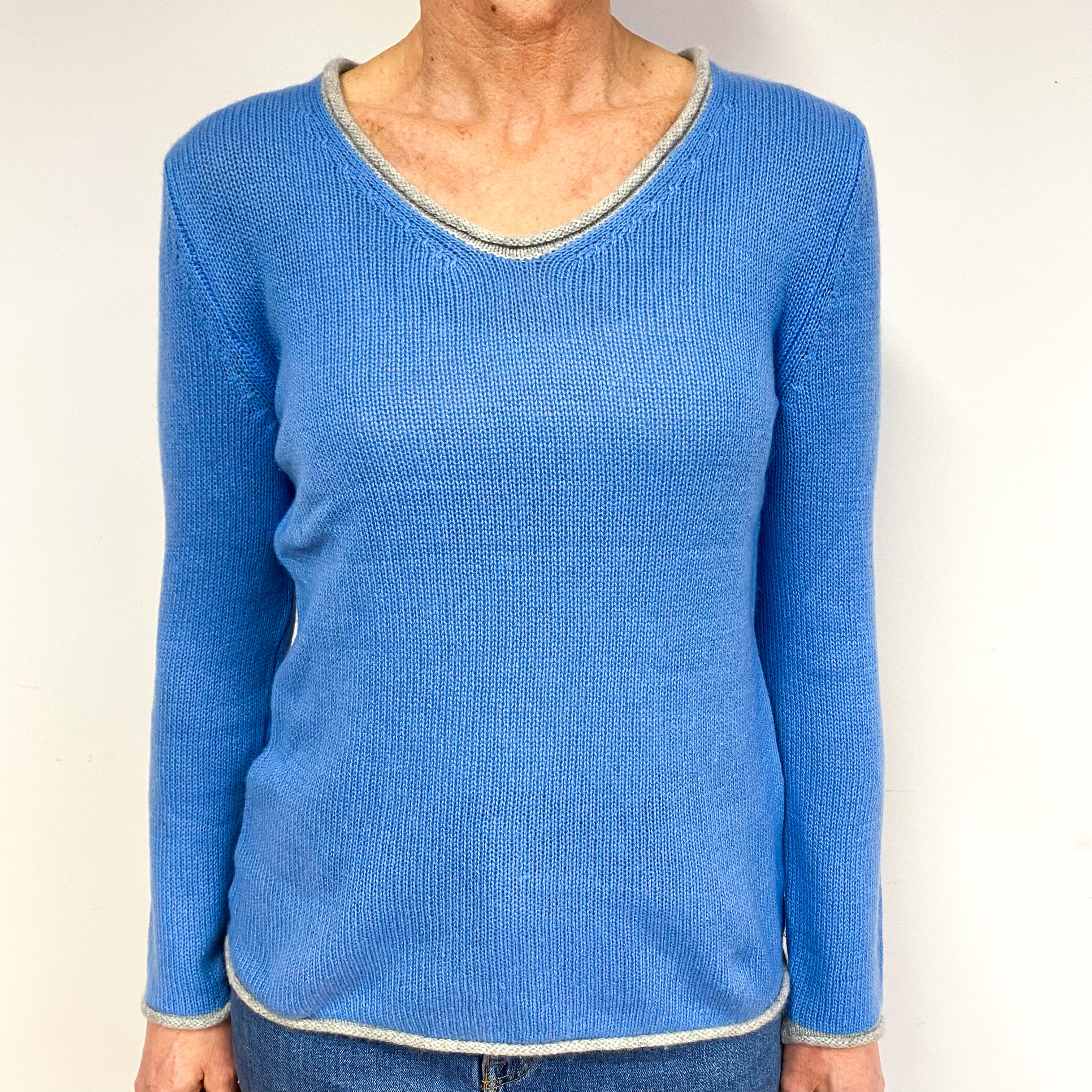 Cornflower Blue Cashmere V-Neck Jumper Medium