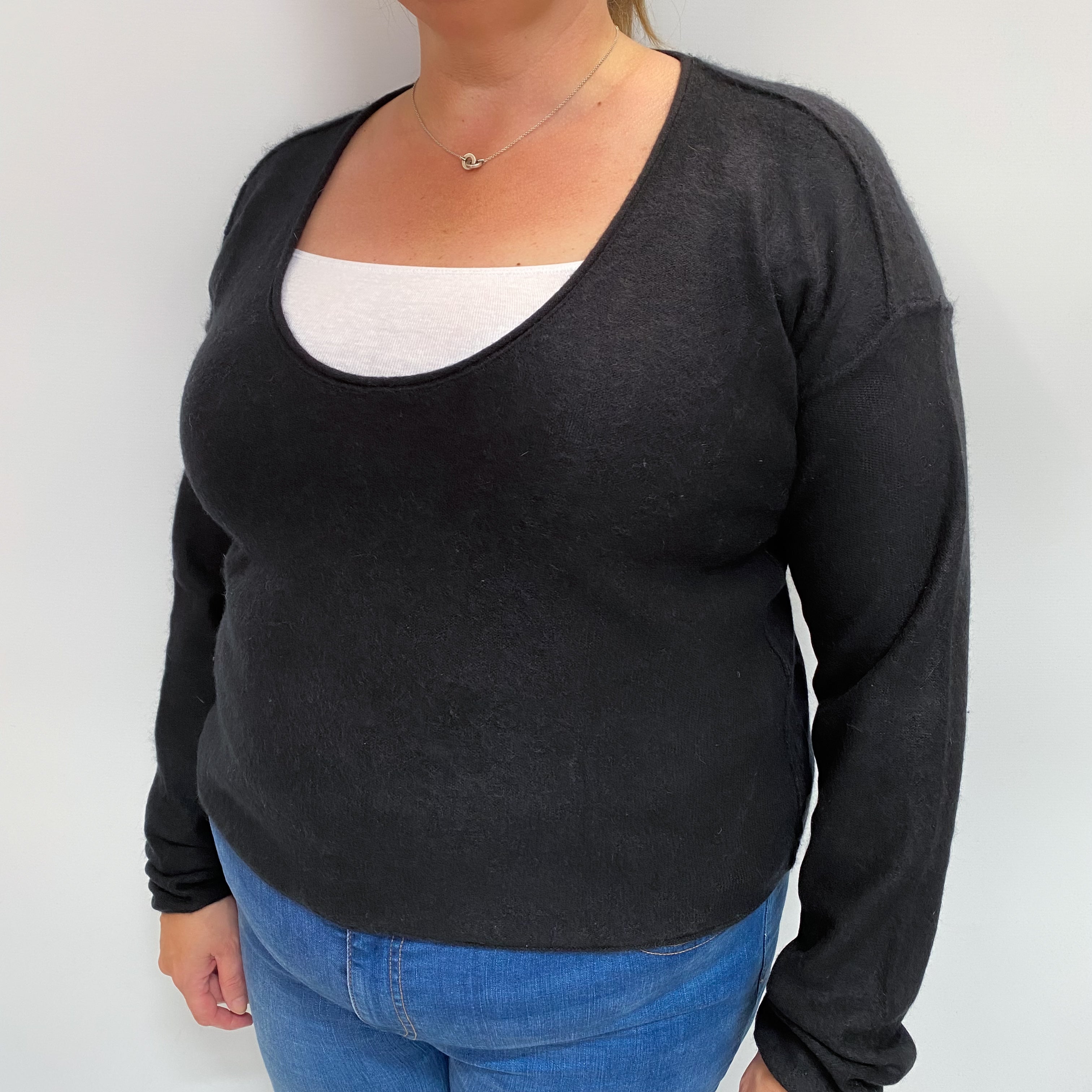 Black Cashmere Scoop Neck Jumper Extra Large