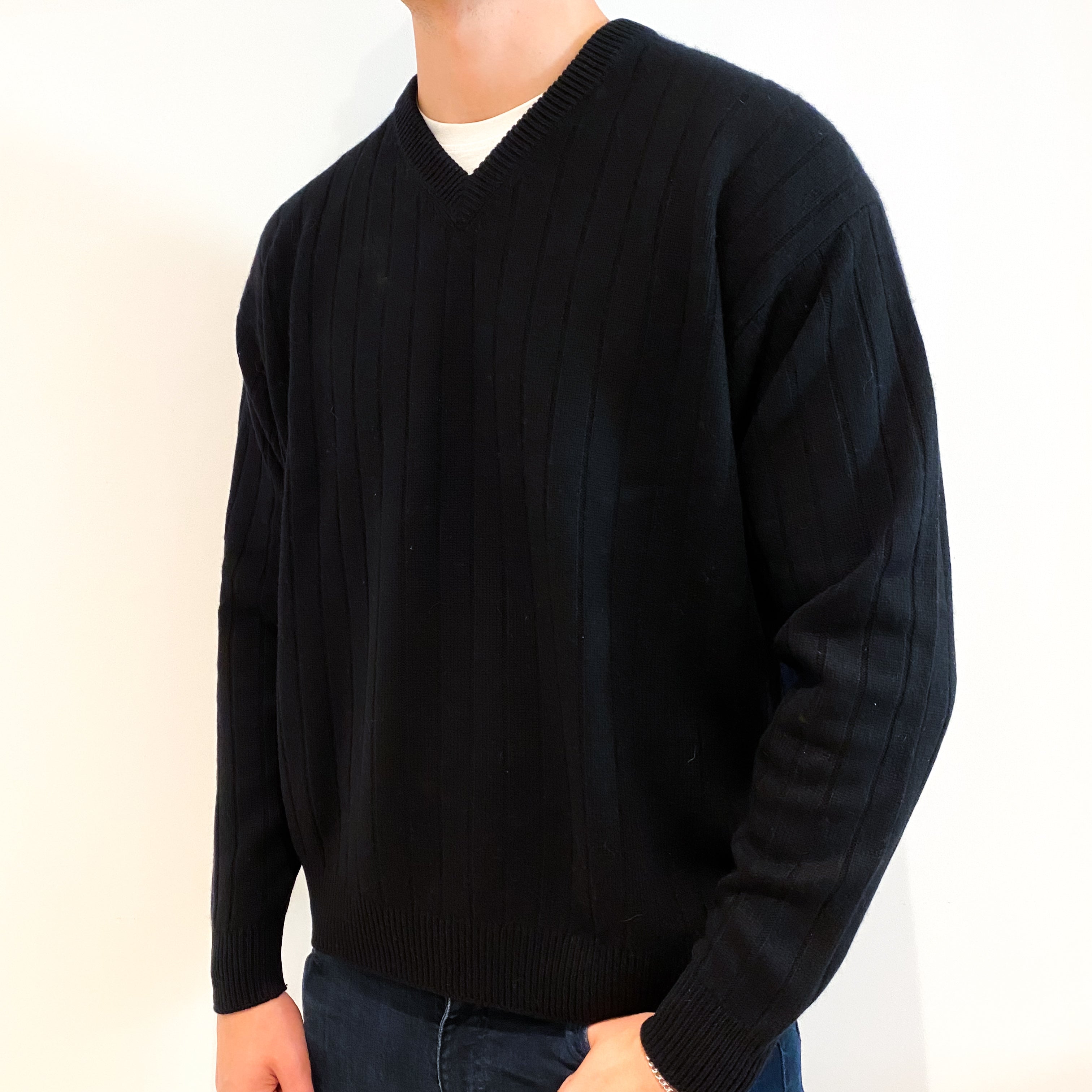 Men's Black Heavy Knit Cashmere V-Neck Jumper Extra Extra Large