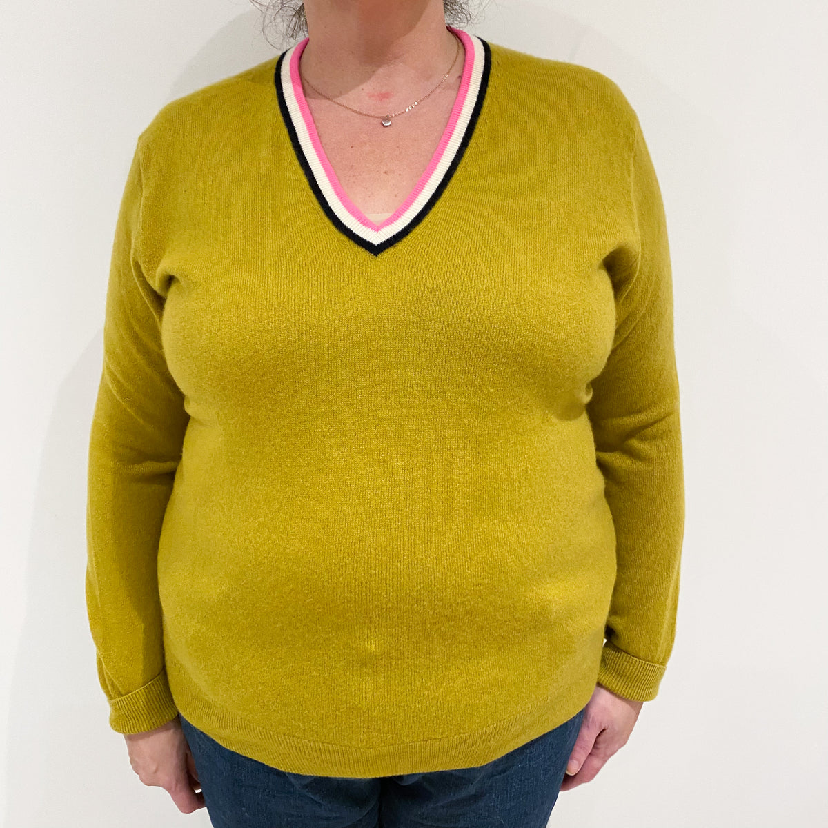 Moss Green Pink Trim Cashmere V-Neck Jumper Extra Large