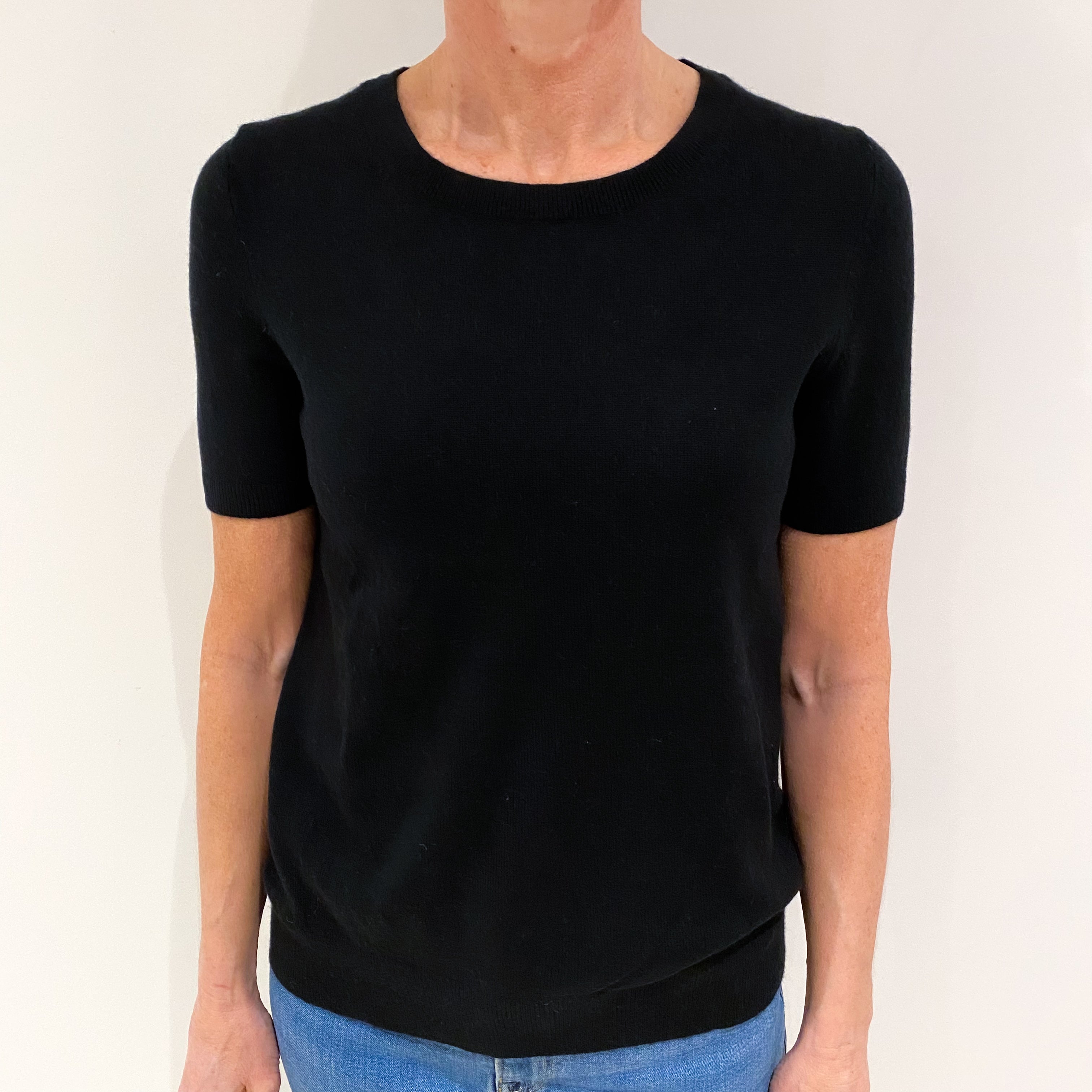 Black Cashmere Short Sleeved Crew Neck Jumper Small