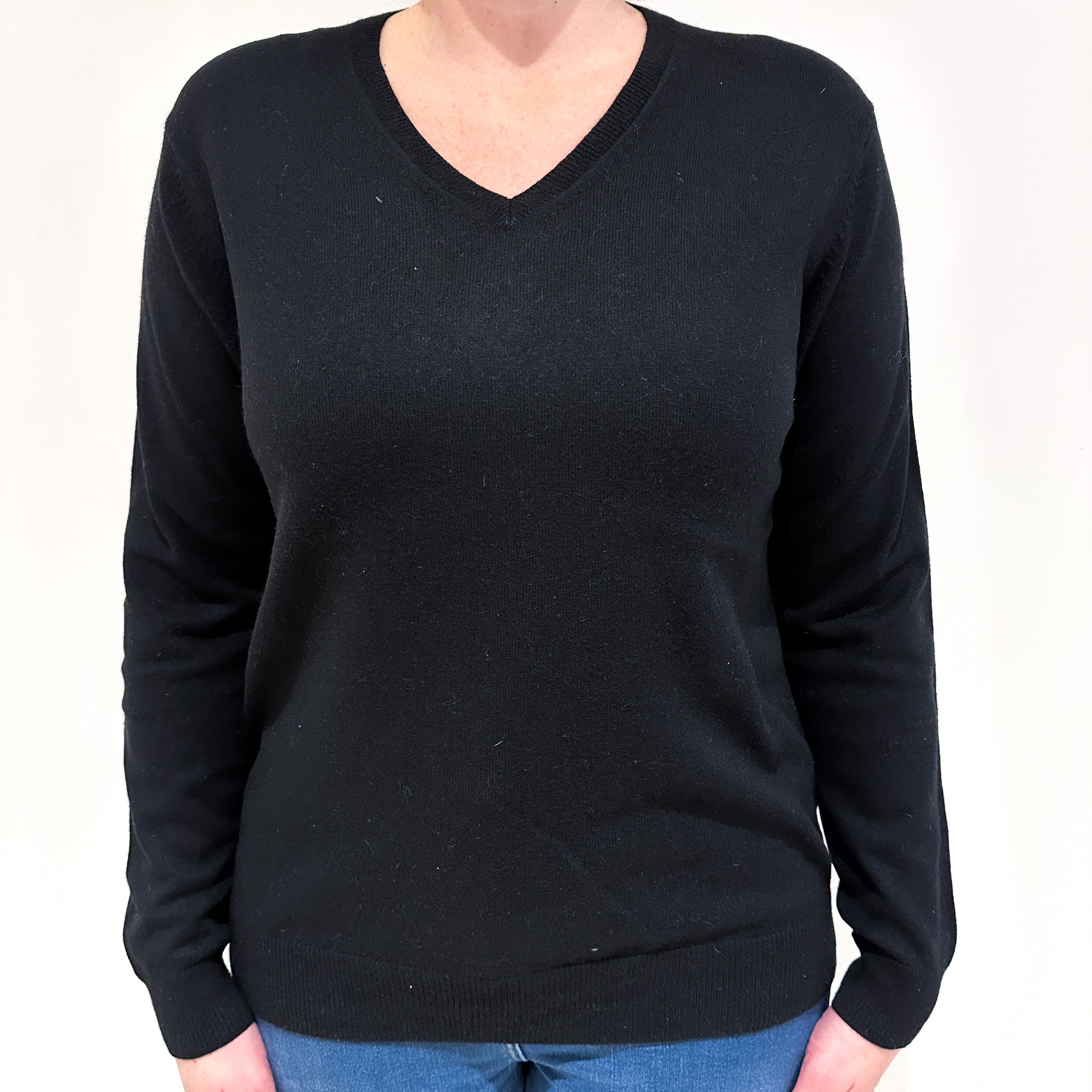 Black Cashmere V Neck Jumper Large