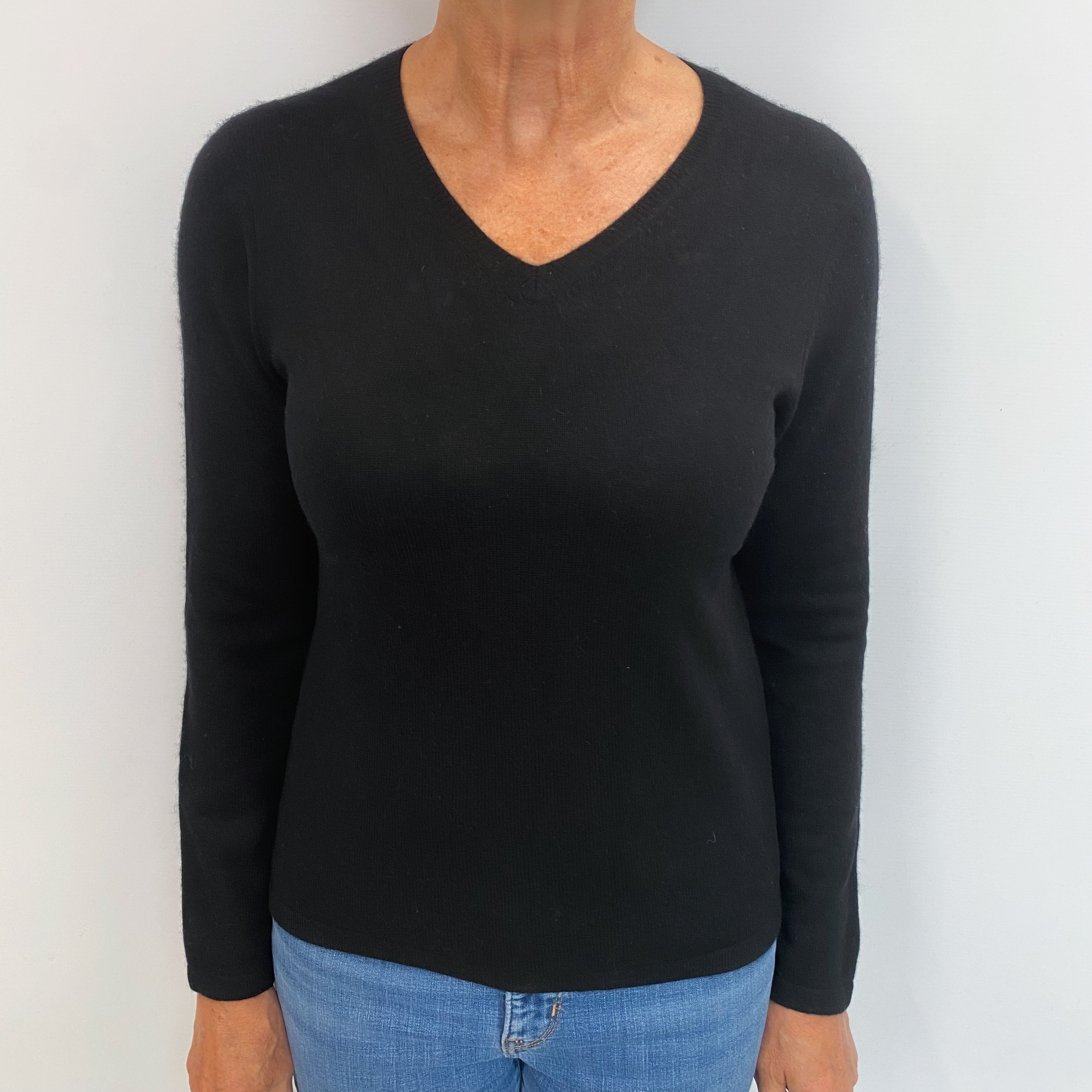Black Cashmere V Neck Jumper Medium