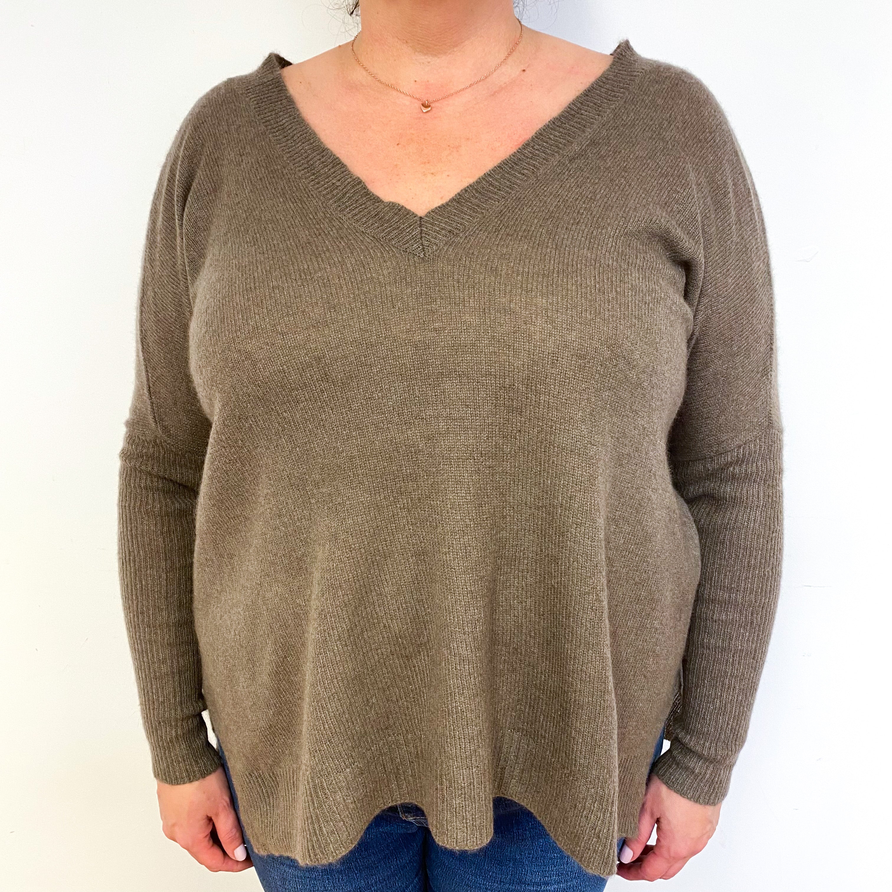 Mocha Brown Lightweight Cashmere V-Neck Jumper Extra Large