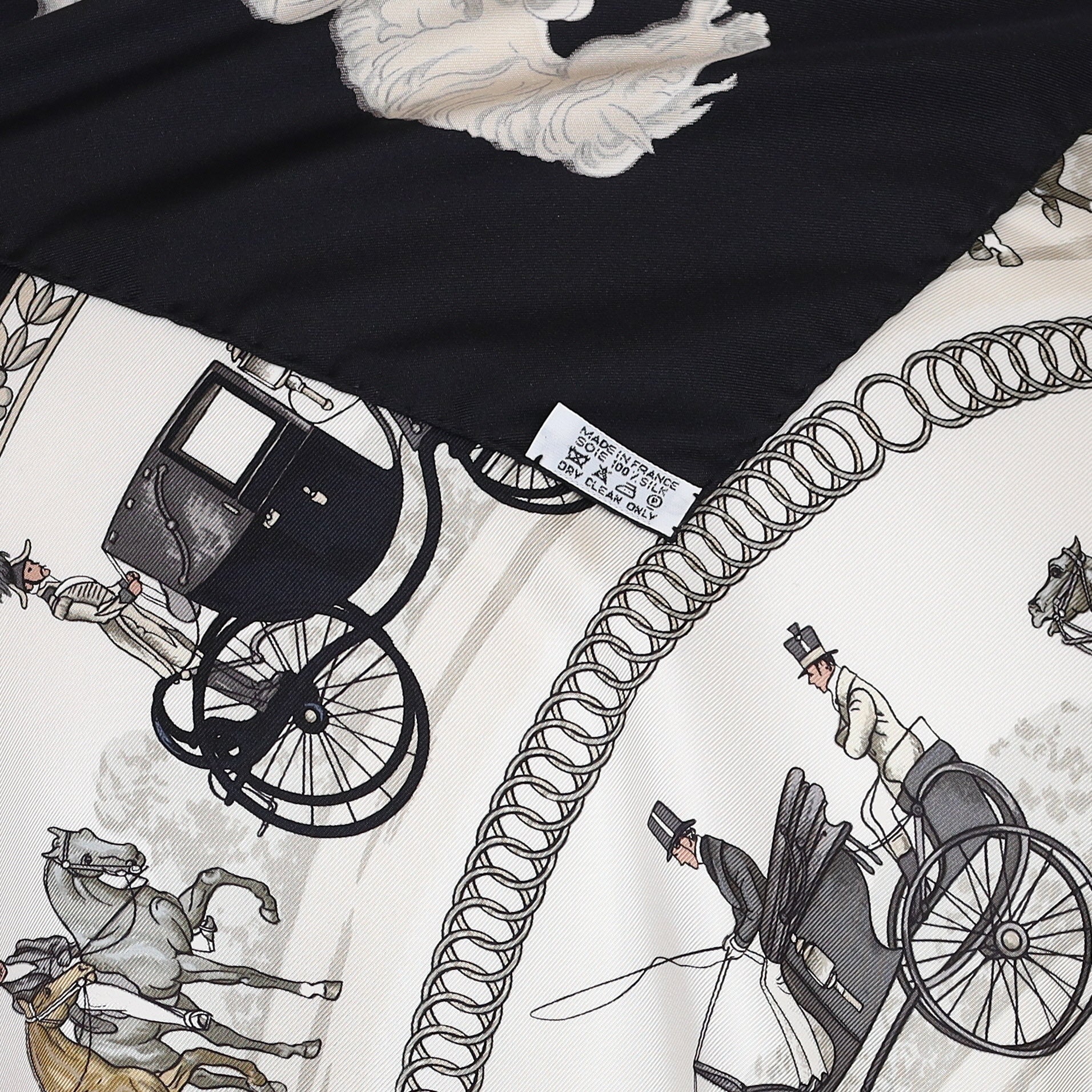 Brand New Boxed Hermès La Promenade de Longchamps Silk Scarf