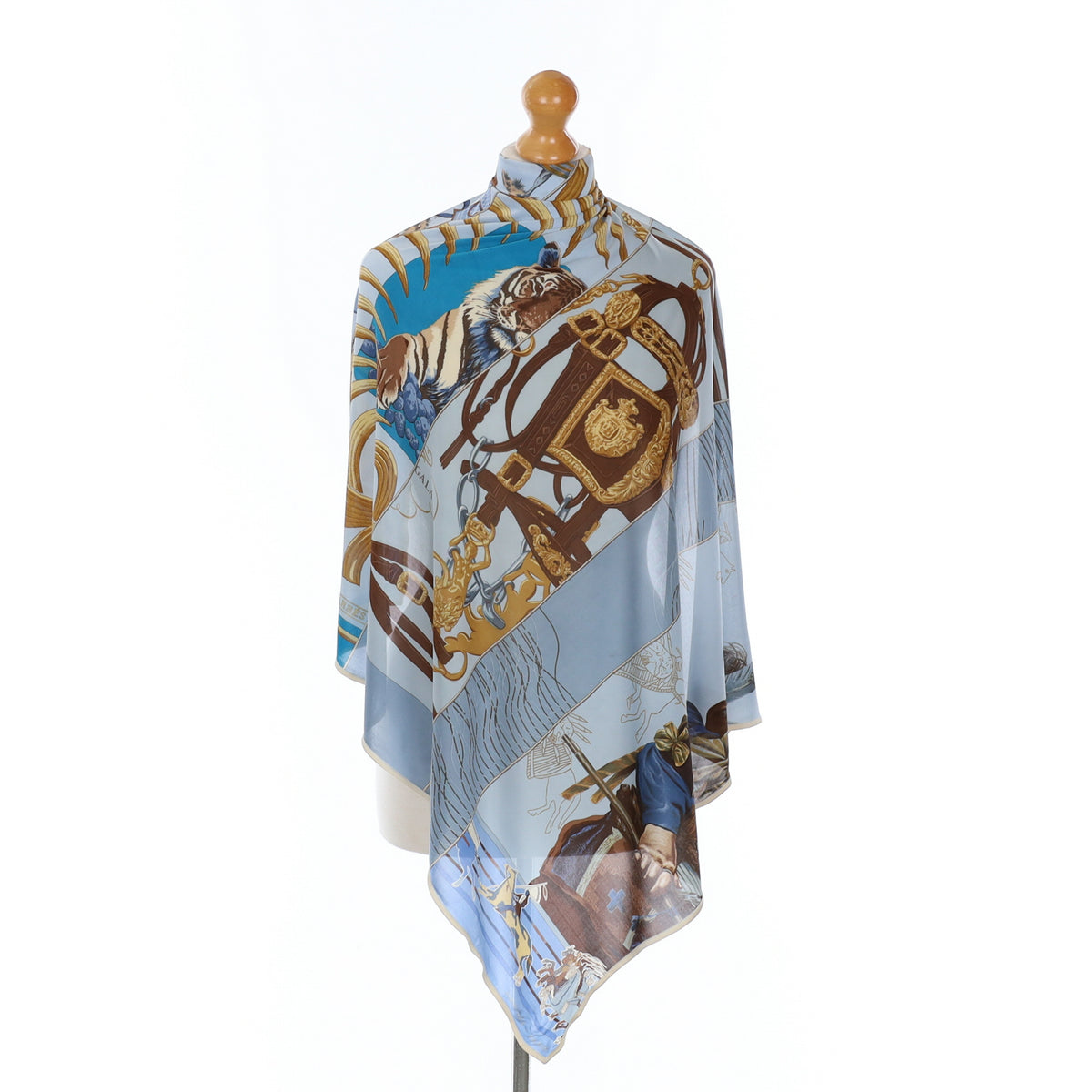 Boxed Hermès Carré en Carrés Jersey de Soie Silk Scarf