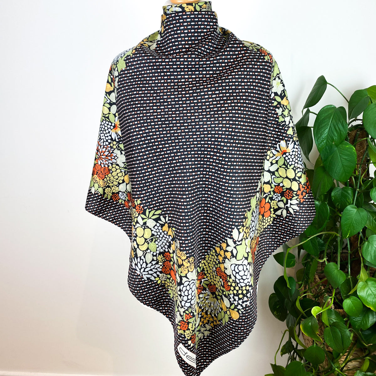 1970s D’este French Vintage Silk Scarf