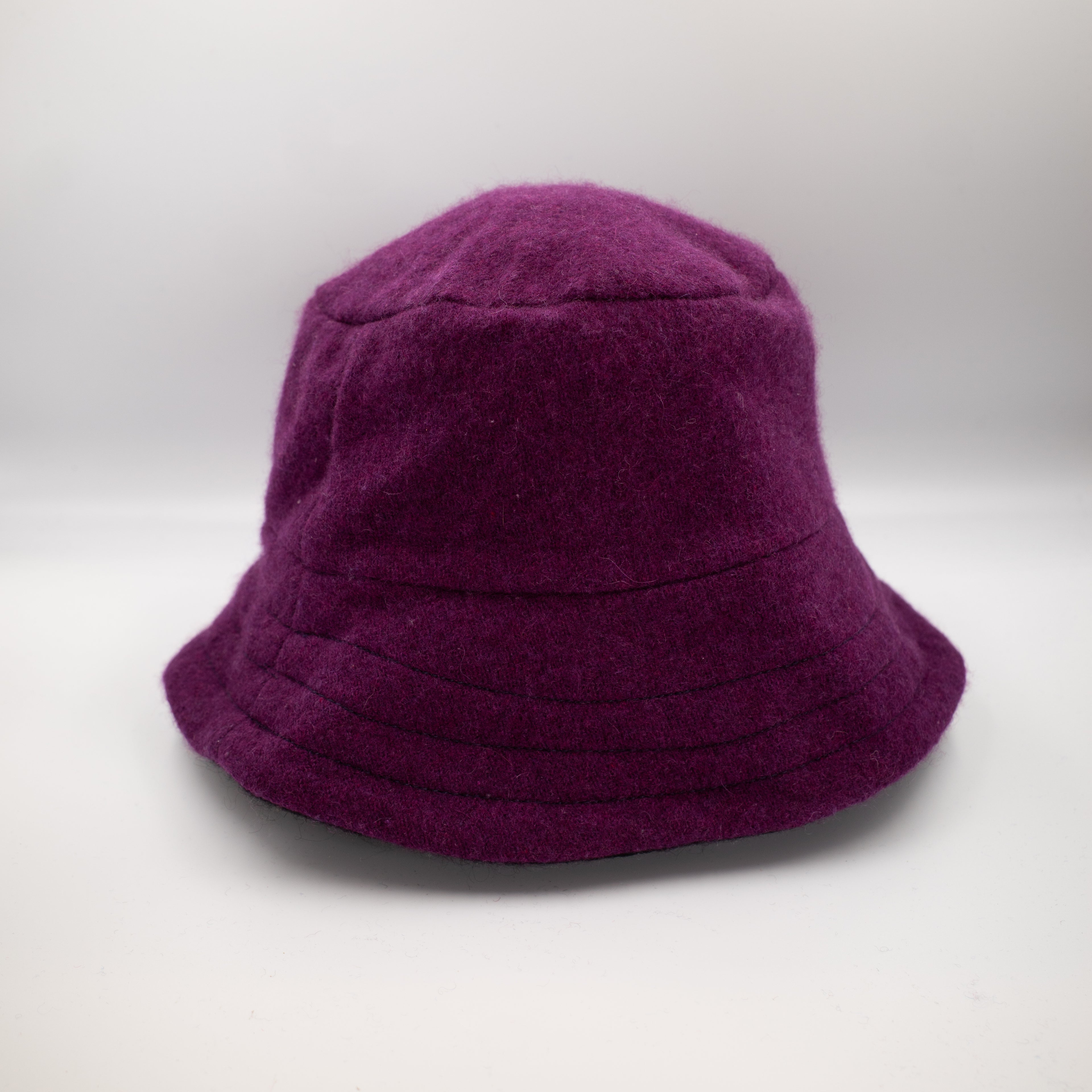 Grape Purple Reversible Cashmere Bucket Hat Medium