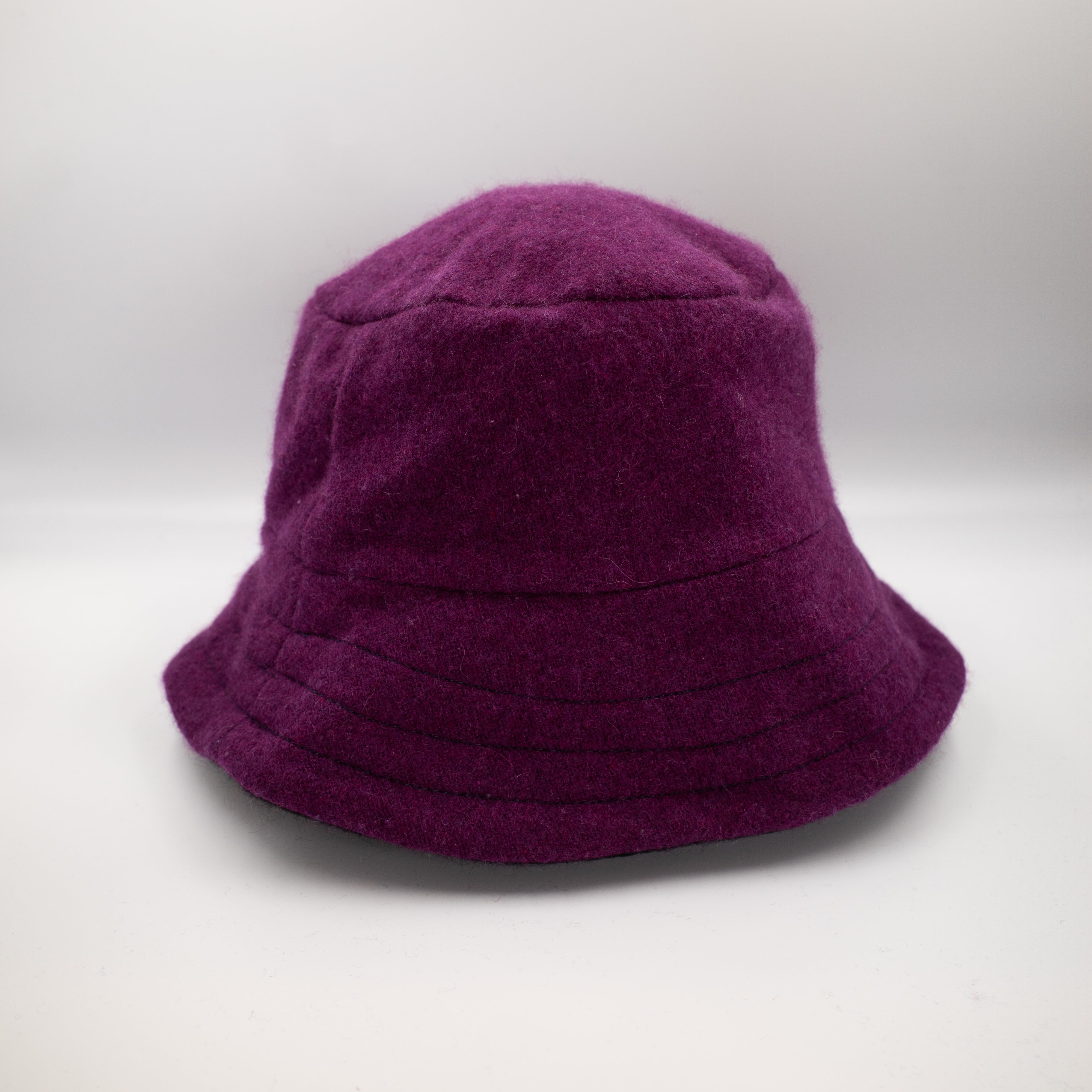 Grape Purple Reversible Cashmere Bucket Hat Medium