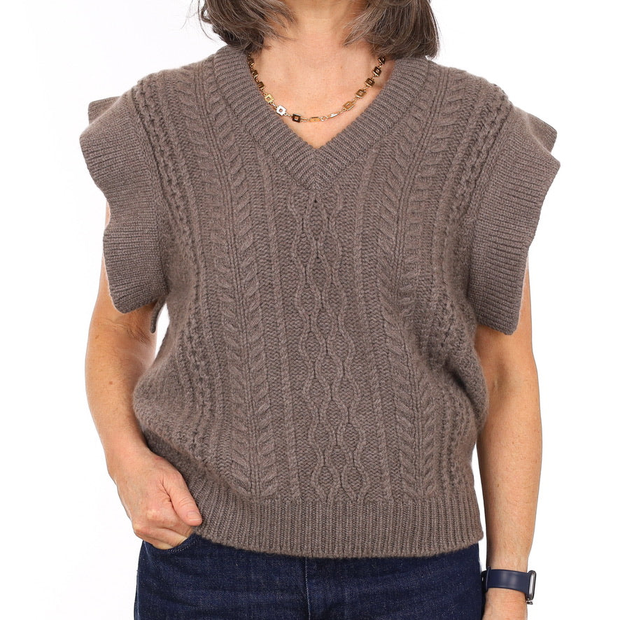 Brand New Begg & Co Mink Brown Cashmere V Neck Tank Top Medium
