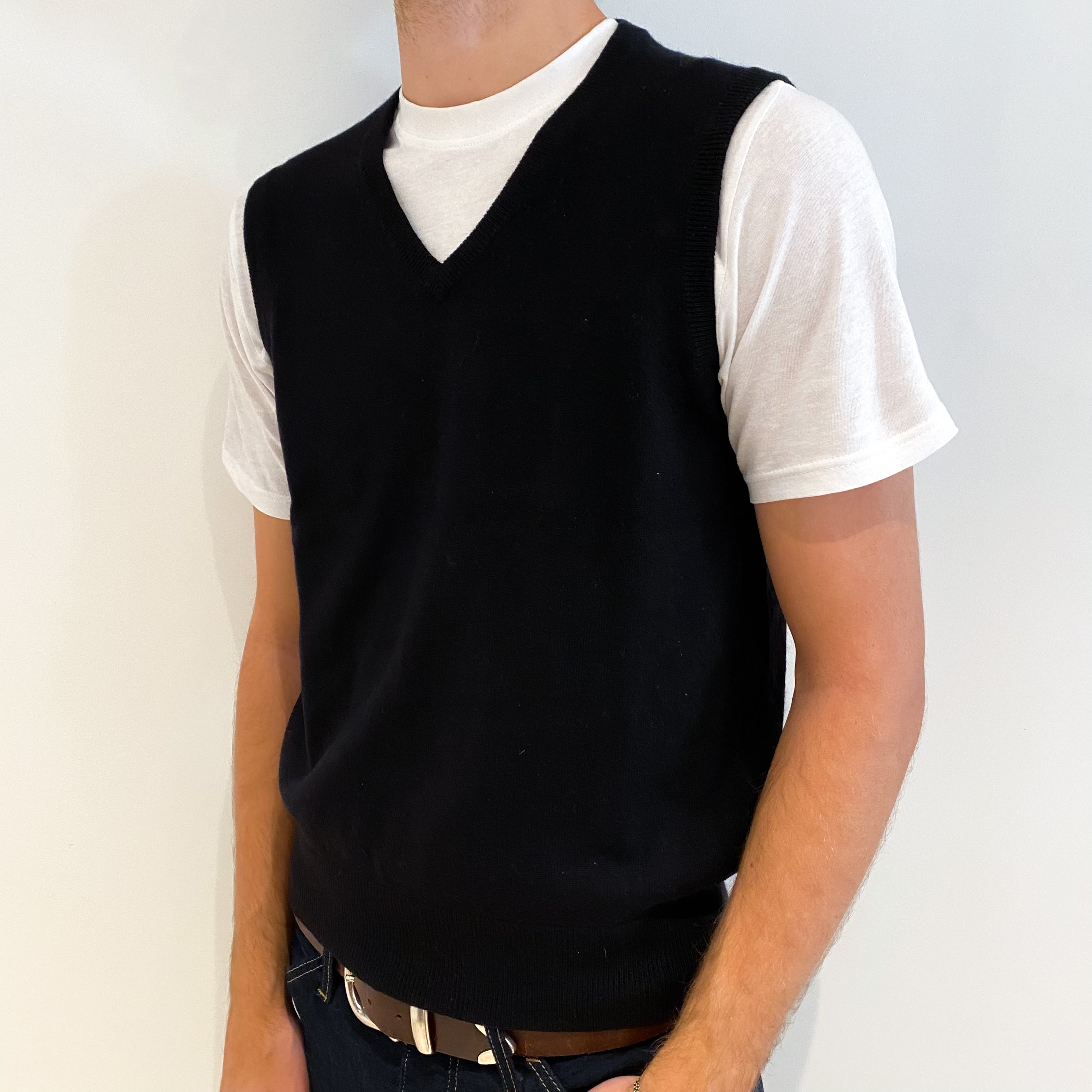 Men's Black Cashmere V-Neck Tank Top Medium